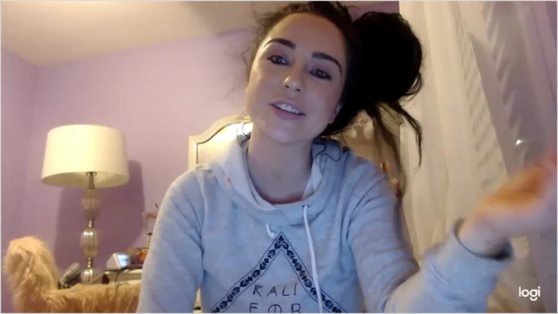 Gallery image thumbnail from Angel_baby124's myfreecams stream on, 12/21/2022, 04:30 image 4 of 20