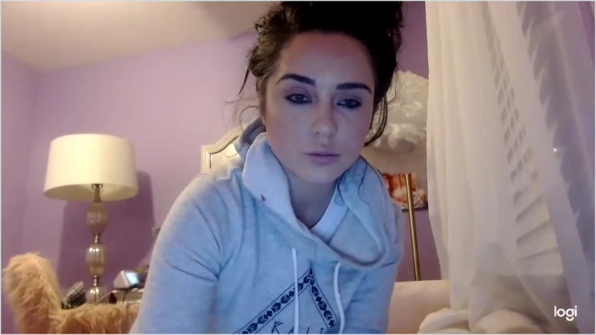 Gallery image thumbnail from Angel_baby124's myfreecams stream on, 12/21/2022, 04:30 image 19 of 20