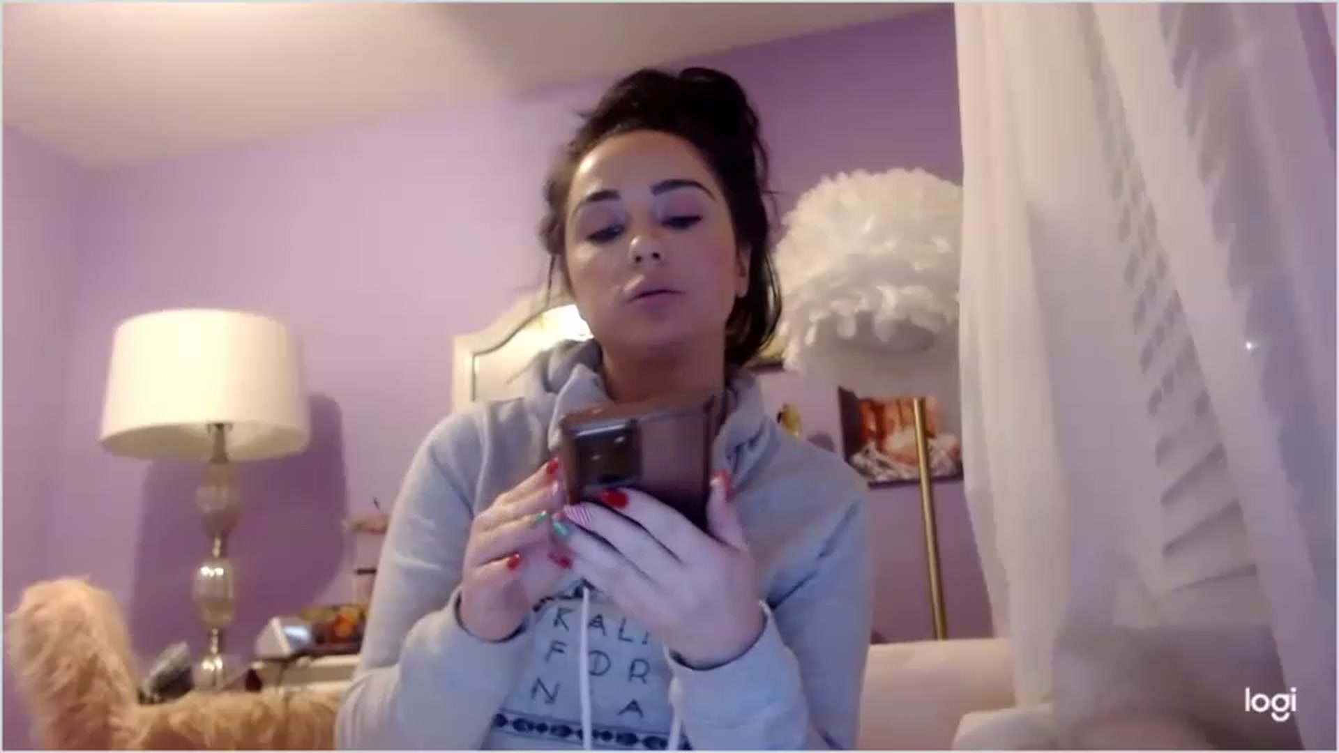 Gallery image thumbnail from Angel_baby124's myfreecams stream on, 12/21/2022, 04:30 image 16 of 20