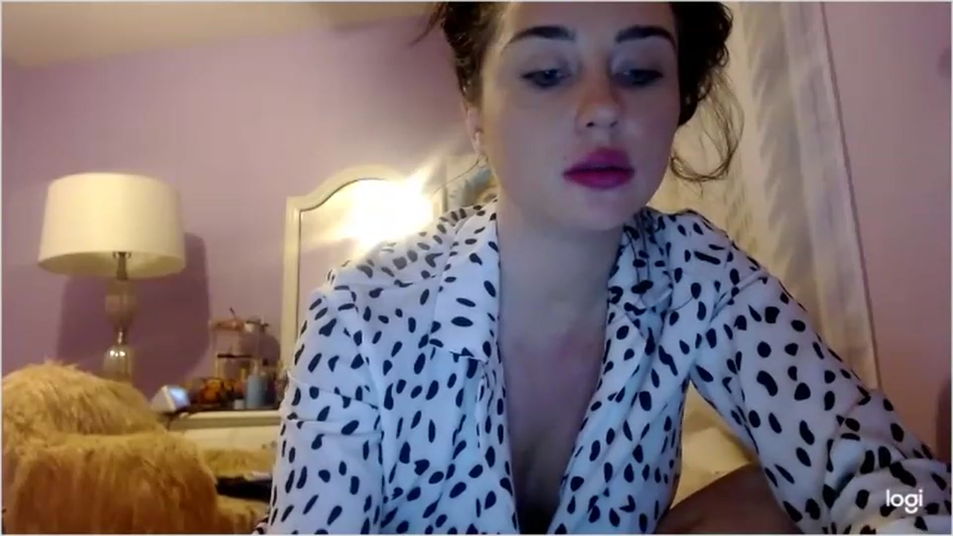 Gallery image thumbnail from Angel_baby124's myfreecams stream on, 12/21/2022, 23:29 image 17 of 20
