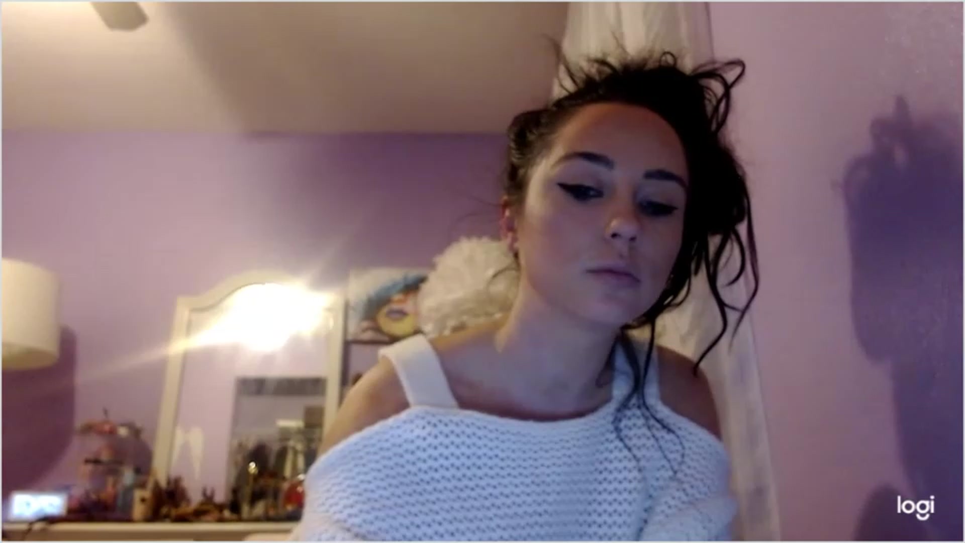 Gallery image thumbnail from Angel_baby124's myfreecams stream on, 12/25/2022, 03:43 image 13 of 20