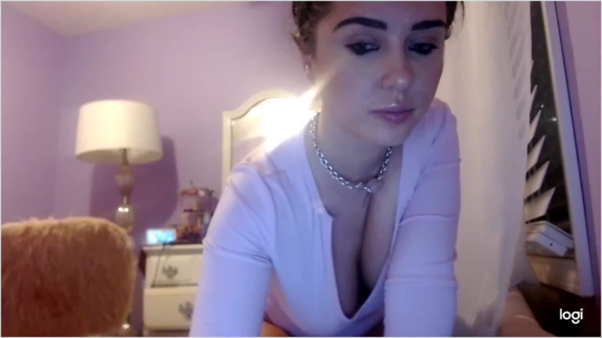 Gallery image thumbnail from Angel_baby124's myfreecams stream on, 12/29/2022, 02:09 image 4 of 20