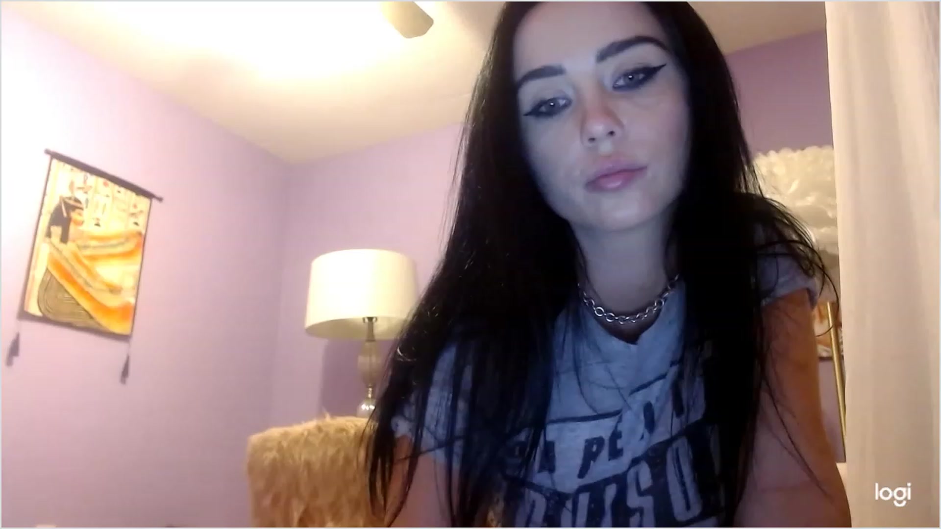 Gallery image thumbnail from Angel_baby124's myfreecams stream on, 01/02/2023, 23:57 image 9 of 20