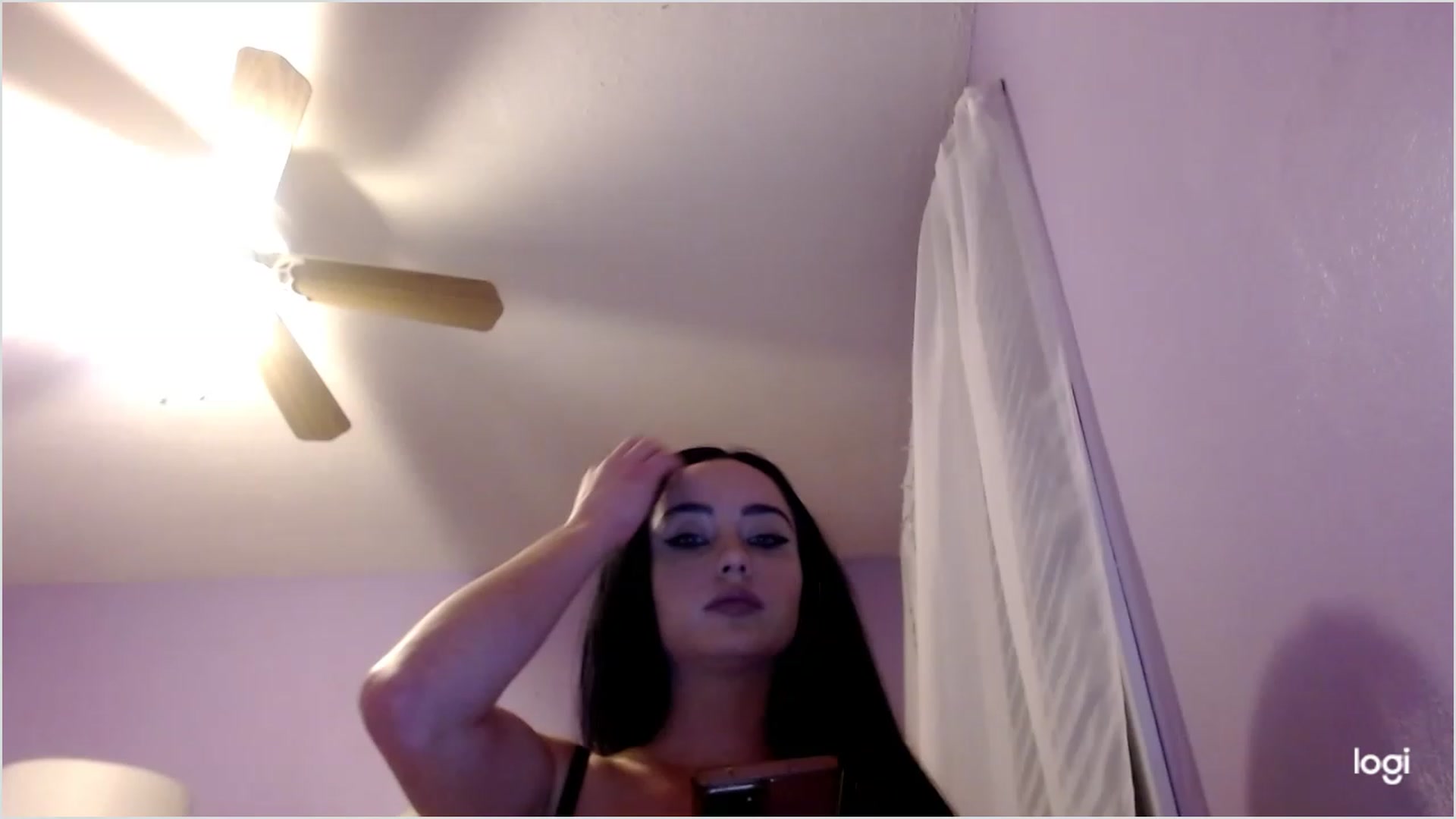Gallery image thumbnail from Angel_baby124's myfreecams stream on, 01/10/2023, 02:50 image 10 of 20