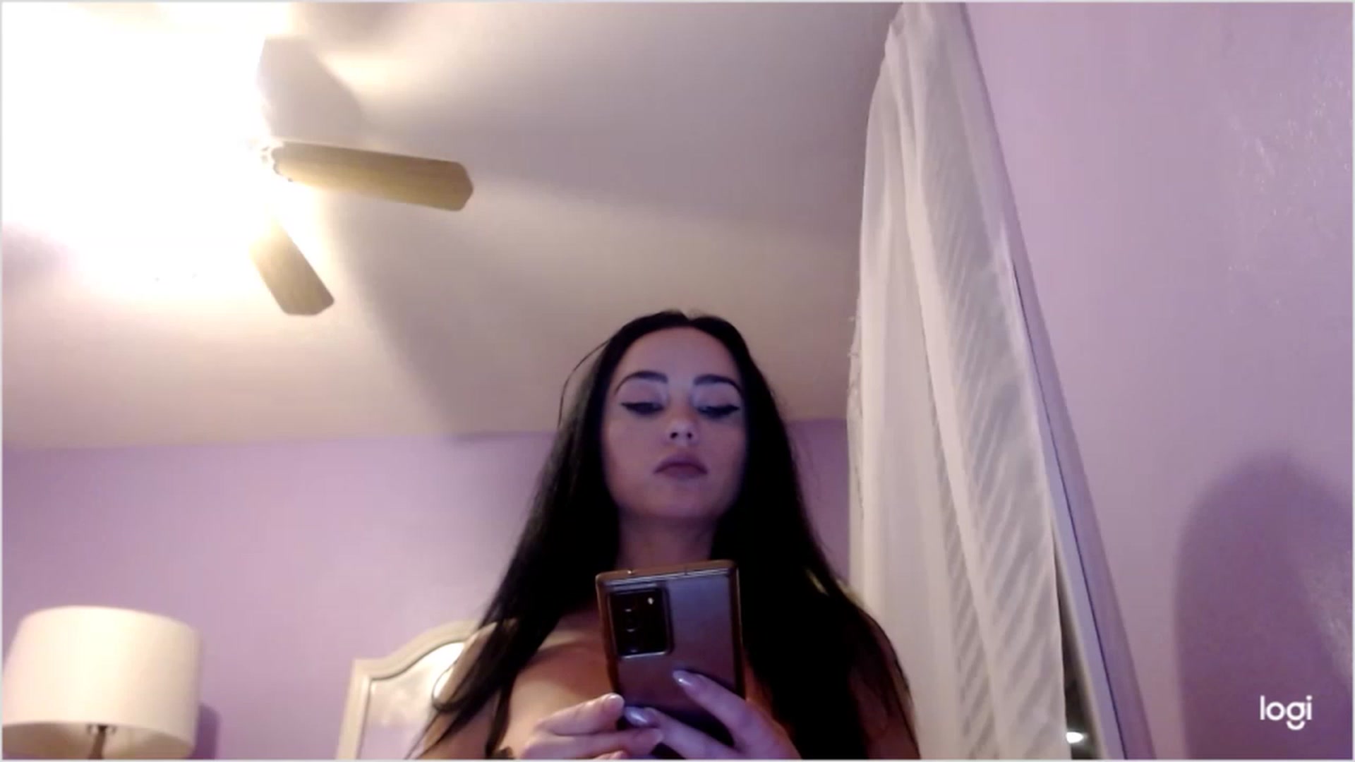 Gallery image thumbnail from Angel_baby124's myfreecams stream on, 01/10/2023, 02:50 image 2 of 20