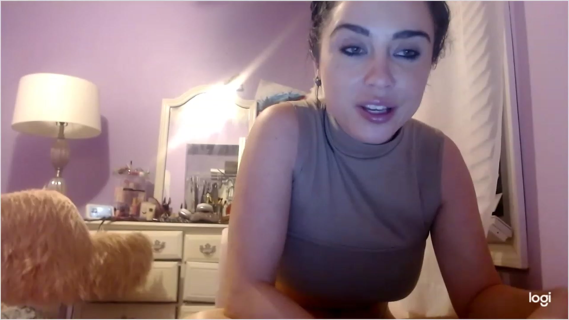 Gallery image thumbnail from Angel_baby124's myfreecams stream on, 01/19/2023, 01:53 image 15 of 20