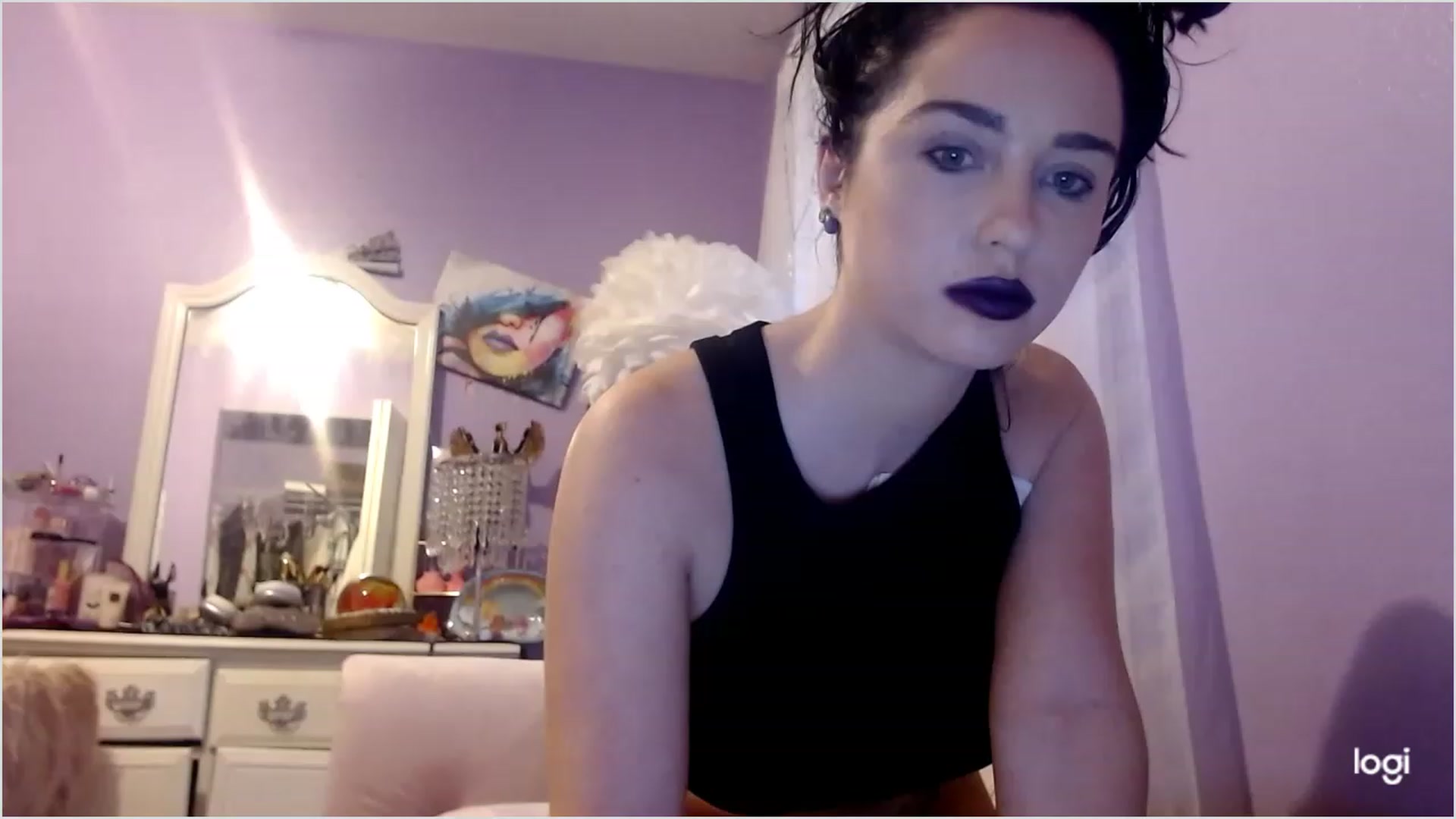 Gallery image thumbnail from Angel_baby124's myfreecams stream on, 01/21/2023, 21:20 image 13 of 20