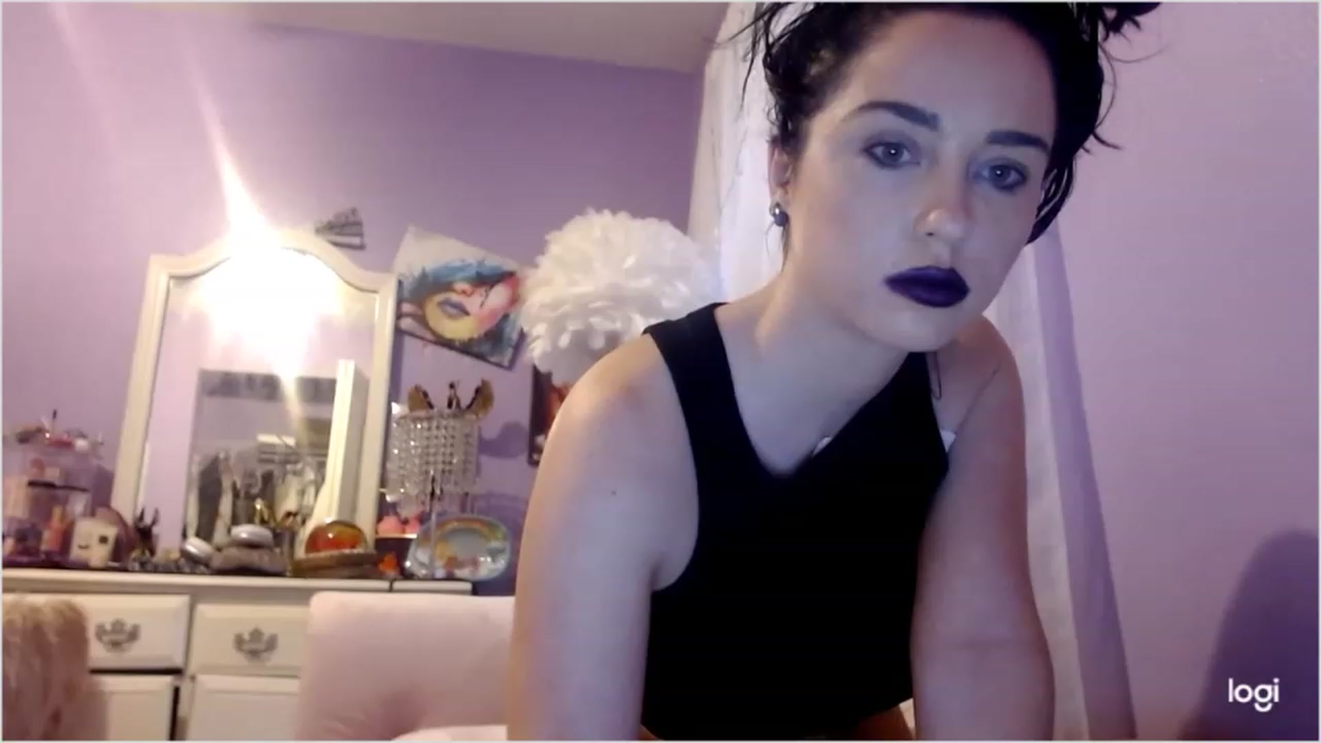 Gallery image thumbnail from Angel_baby124's myfreecams stream on, 01/21/2023, 21:20 image 14 of 20