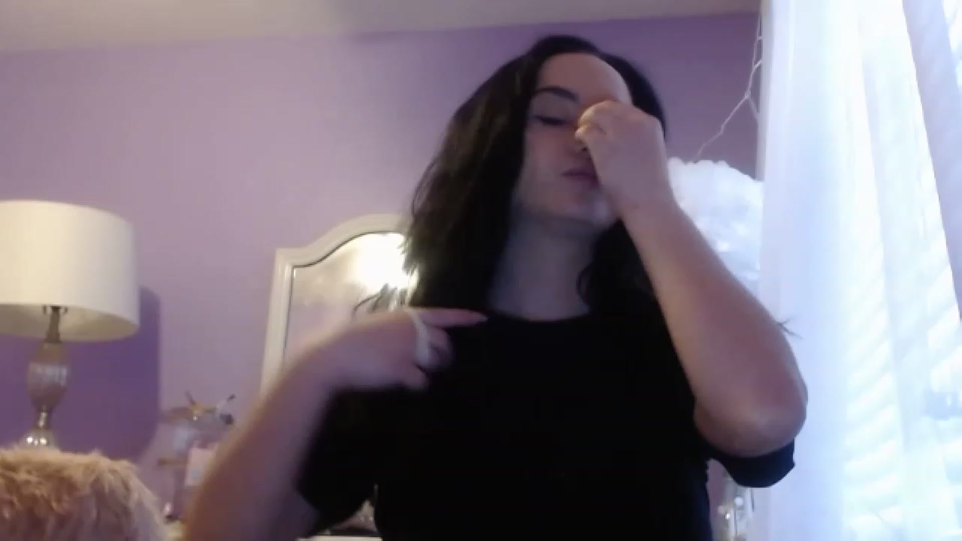 Gallery image thumbnail from Angel_baby124's myfreecams stream on, 01/25/2023, 18:56 image 6 of 20