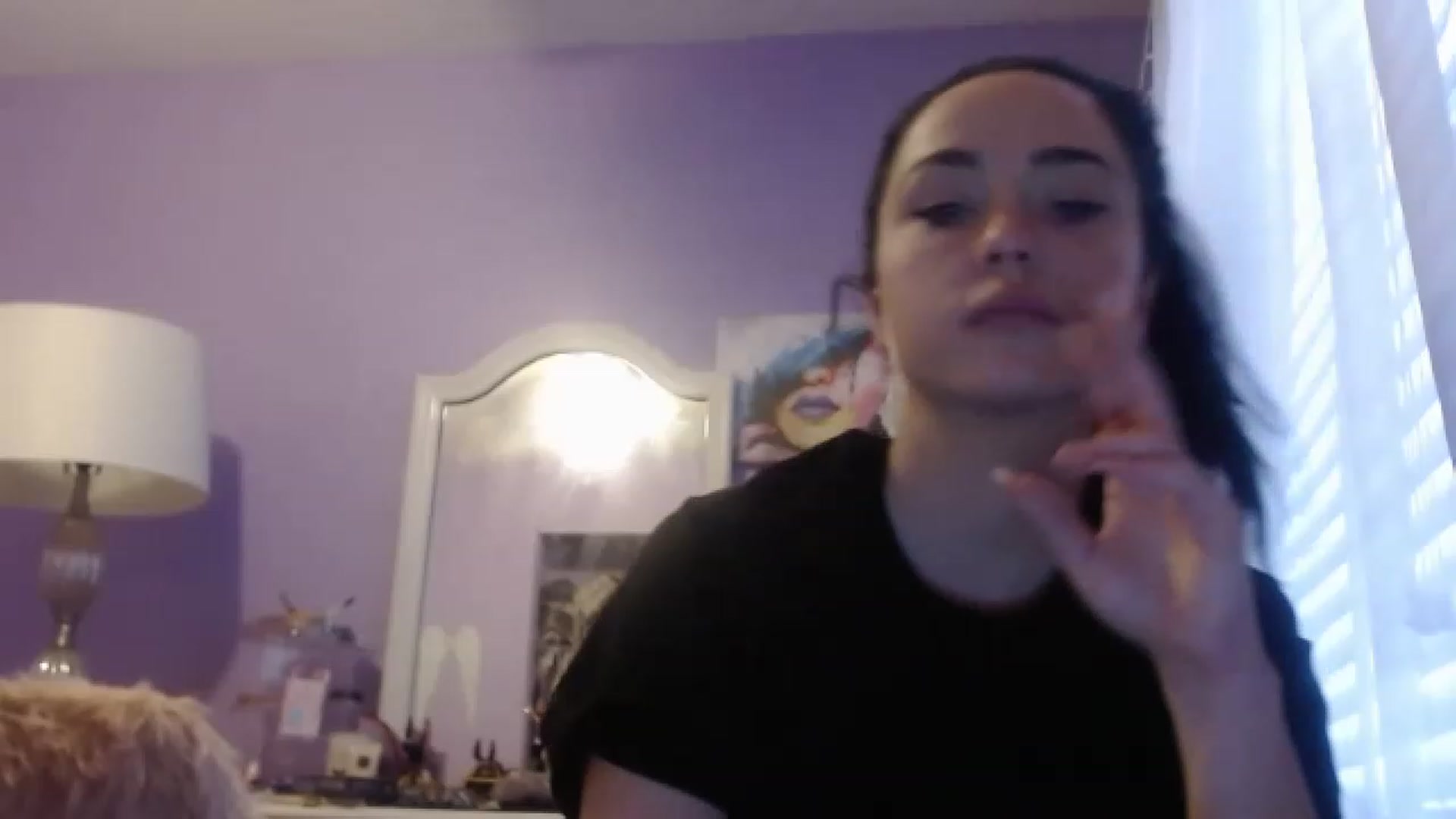 Gallery image thumbnail from Angel_baby124's myfreecams stream on, 01/25/2023, 18:56 image 10 of 20