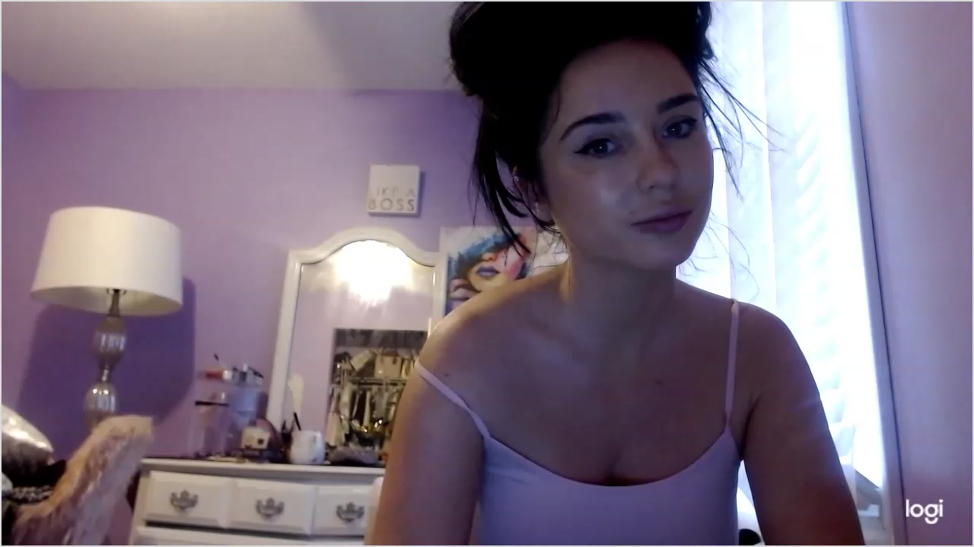 Gallery image thumbnail from Angel_baby124's myfreecams stream on, 02/10/2023, 20:24 image 9 of 20