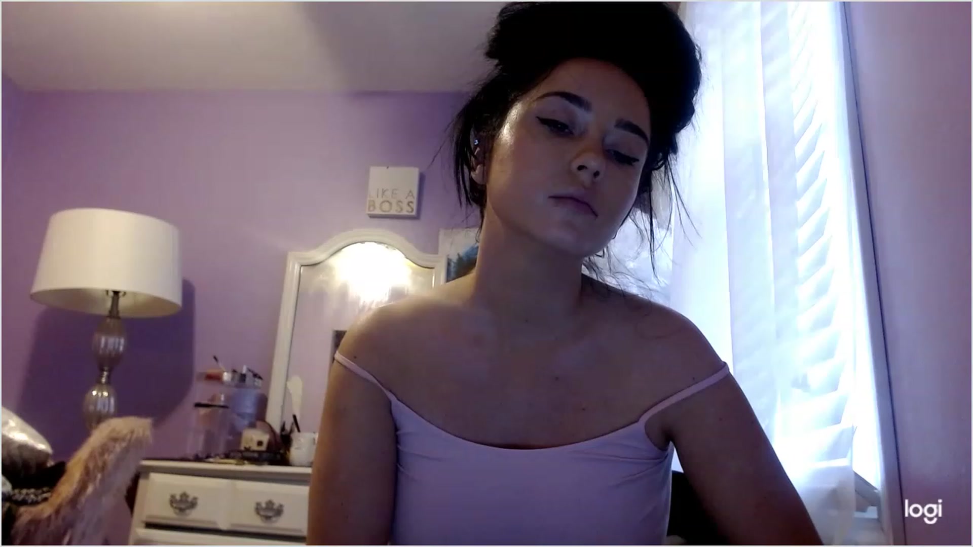 Gallery image thumbnail from Angel_baby124's myfreecams stream on, 02/10/2023, 20:24 image 14 of 20