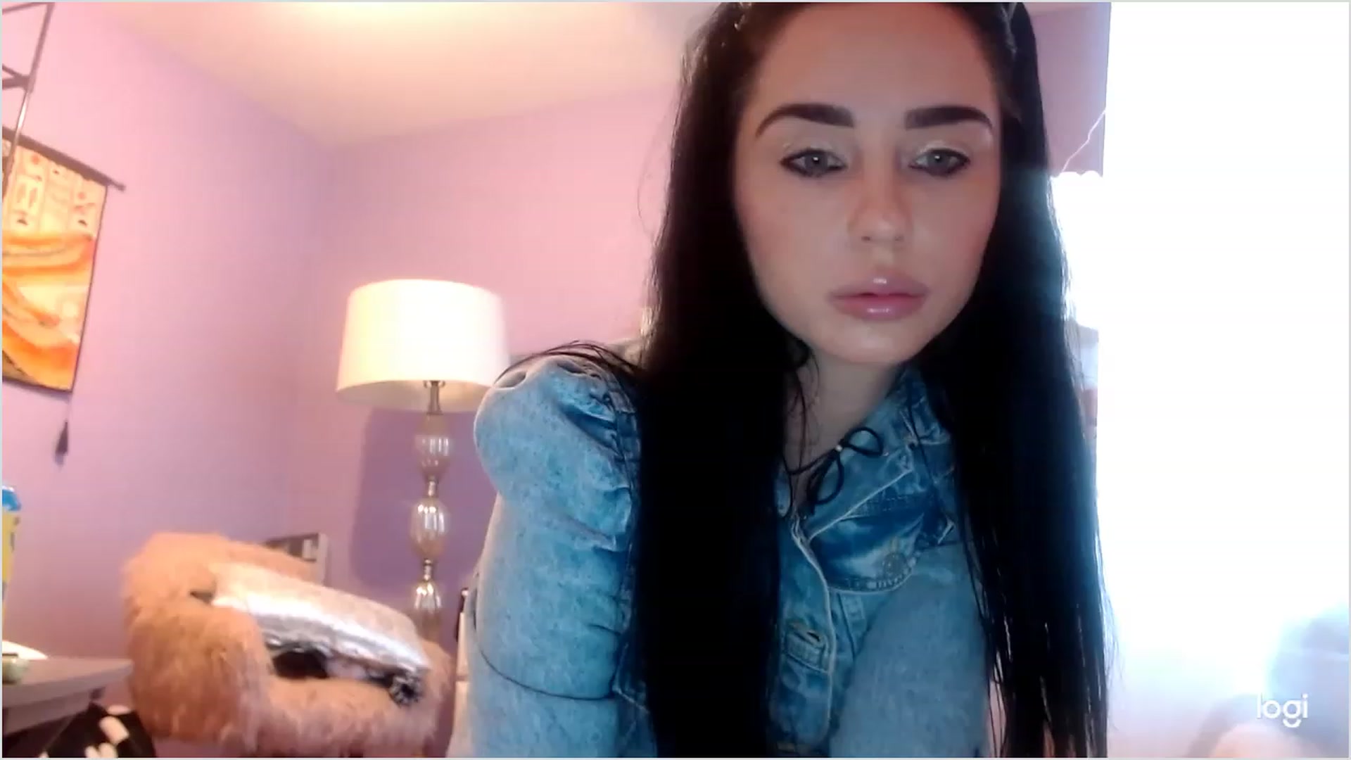 Gallery image thumbnail from Angel_baby124's myfreecams stream on, 02/19/2023, 20:14 image 5 of 20