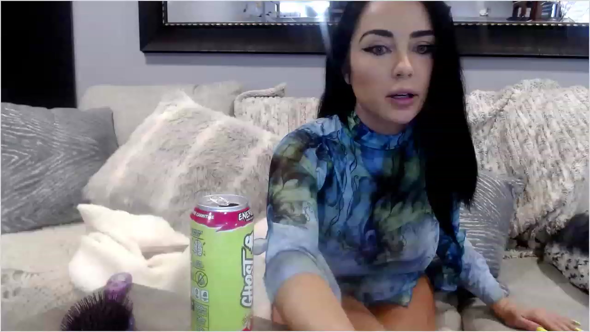 Gallery image thumbnail from Angel_baby124's myfreecams stream on, 03/15/2023, 17:24 image 13 of 20