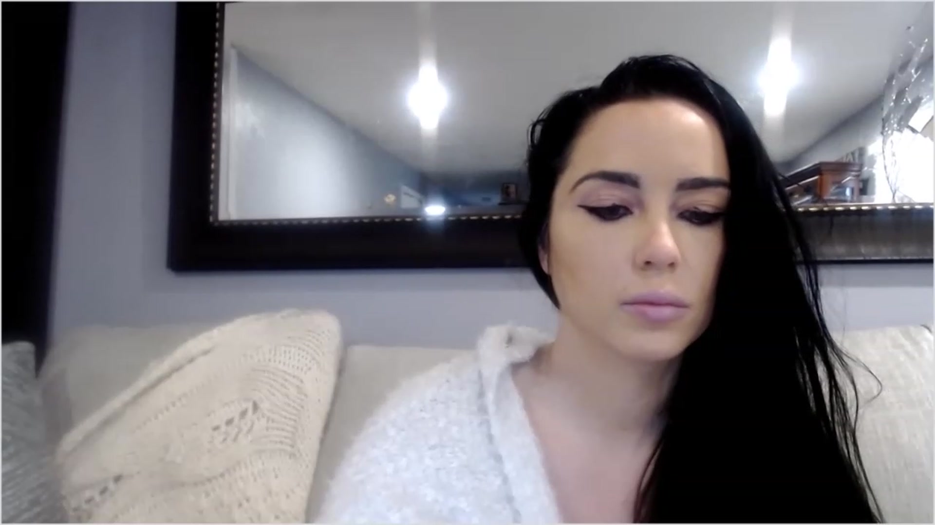 Gallery image thumbnail from Angel_baby124's myfreecams stream on, 03/21/2023, 16:42 image 7 of 20