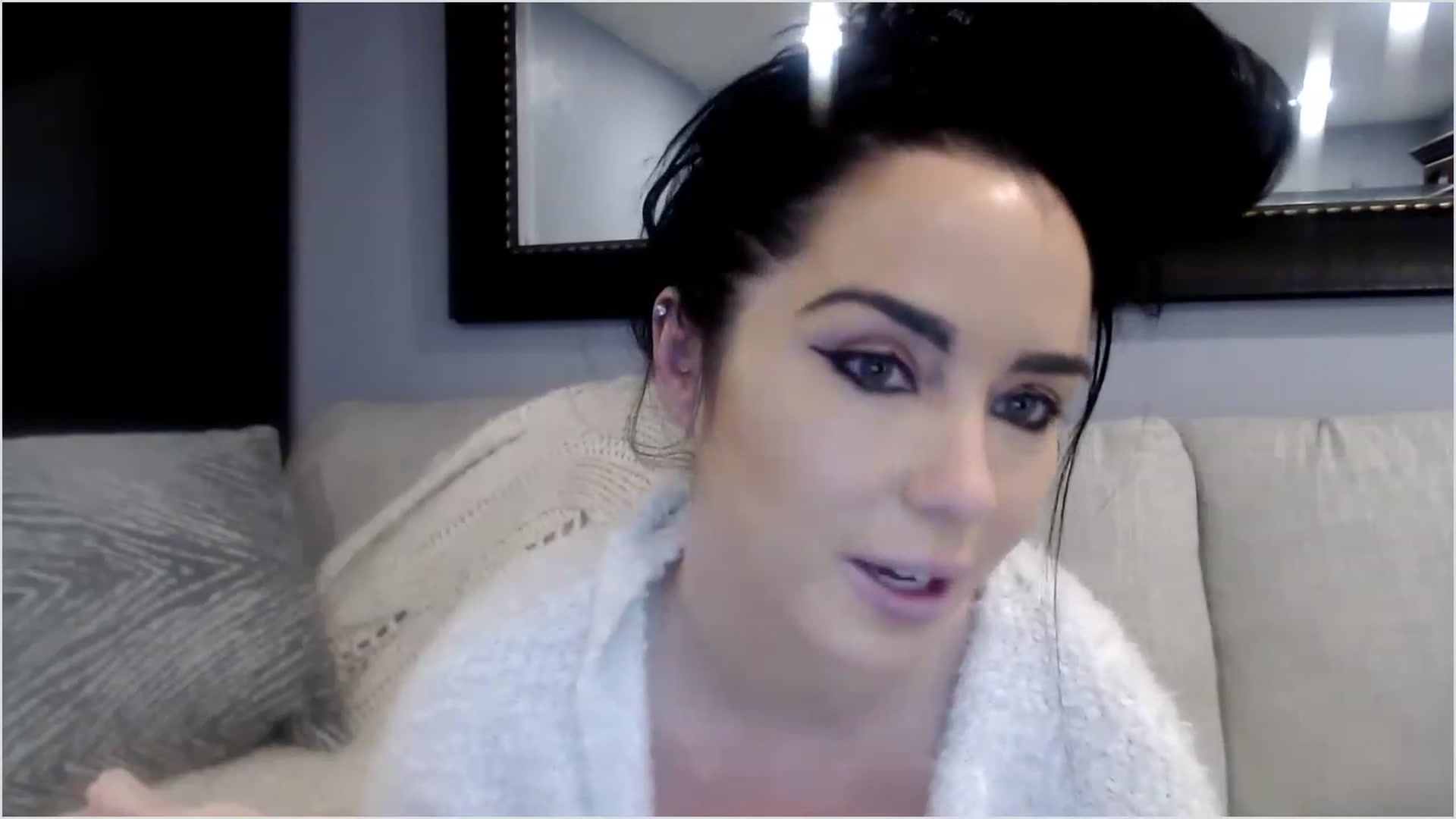 Gallery image thumbnail from Angel_baby124's myfreecams stream on, 03/21/2023, 16:42 image 11 of 20