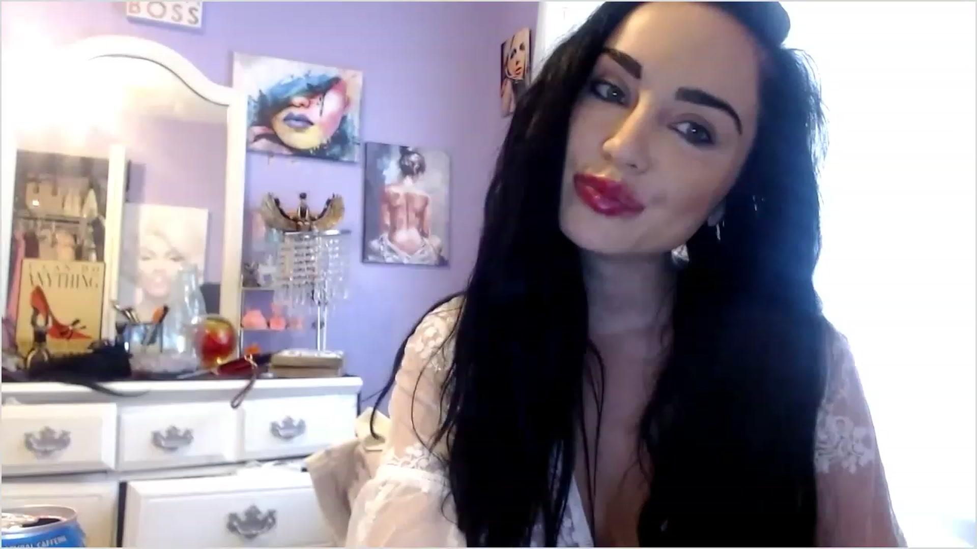 Gallery image thumbnail from Angel_baby124's myfreecams stream on, 05/25/2023, 19:17 image 18 of 20