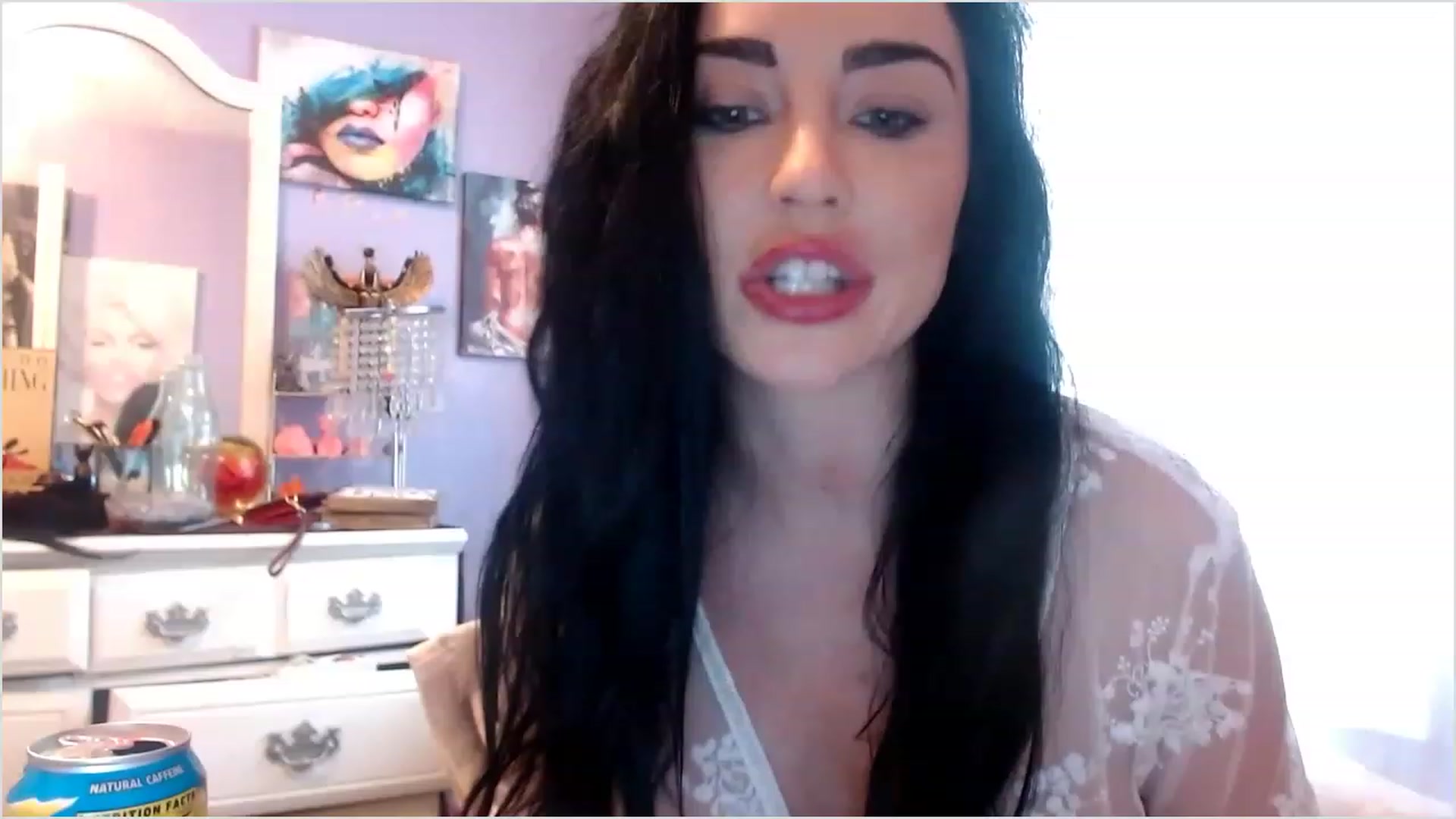Gallery image thumbnail from Angel_baby124's myfreecams stream on, 05/25/2023, 19:17 image 16 of 20
