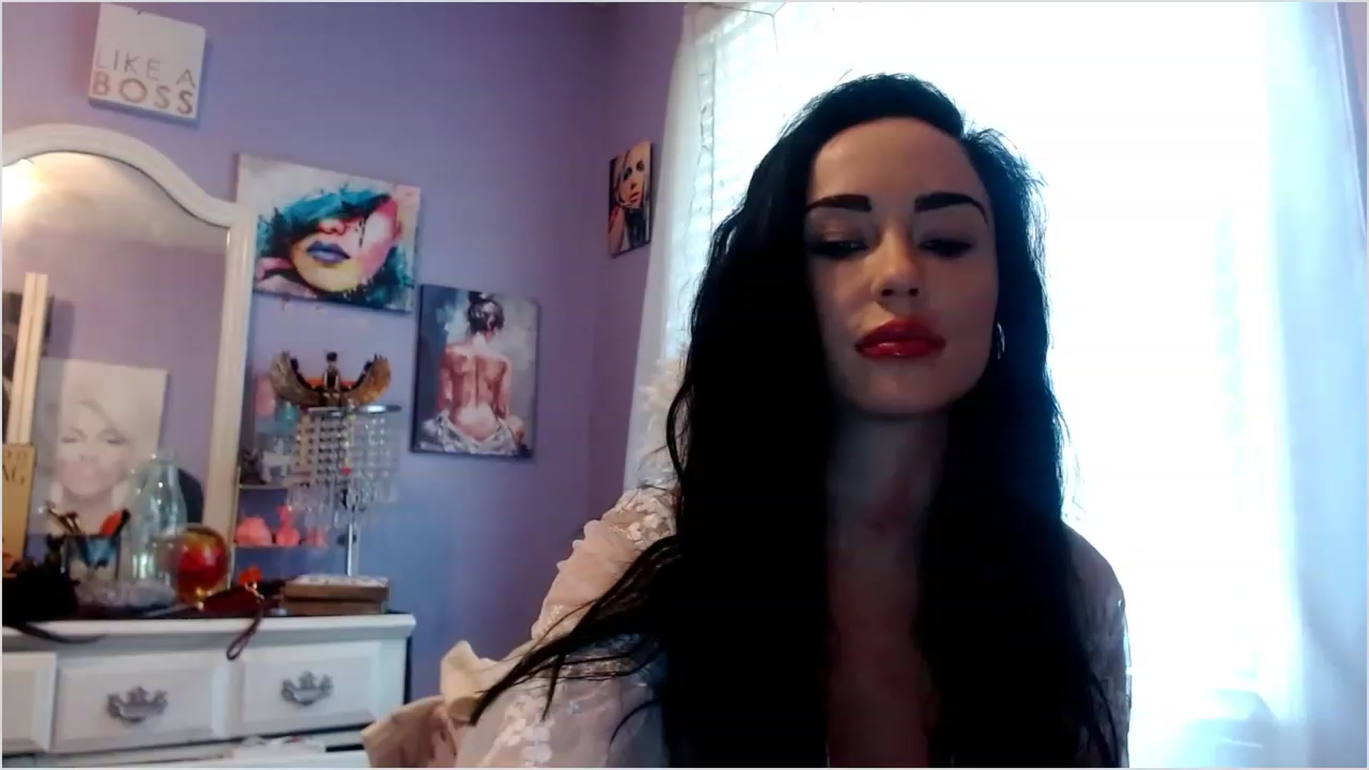 Gallery image thumbnail from Angel_baby124's myfreecams stream on, 05/25/2023, 19:17 image 10 of 20