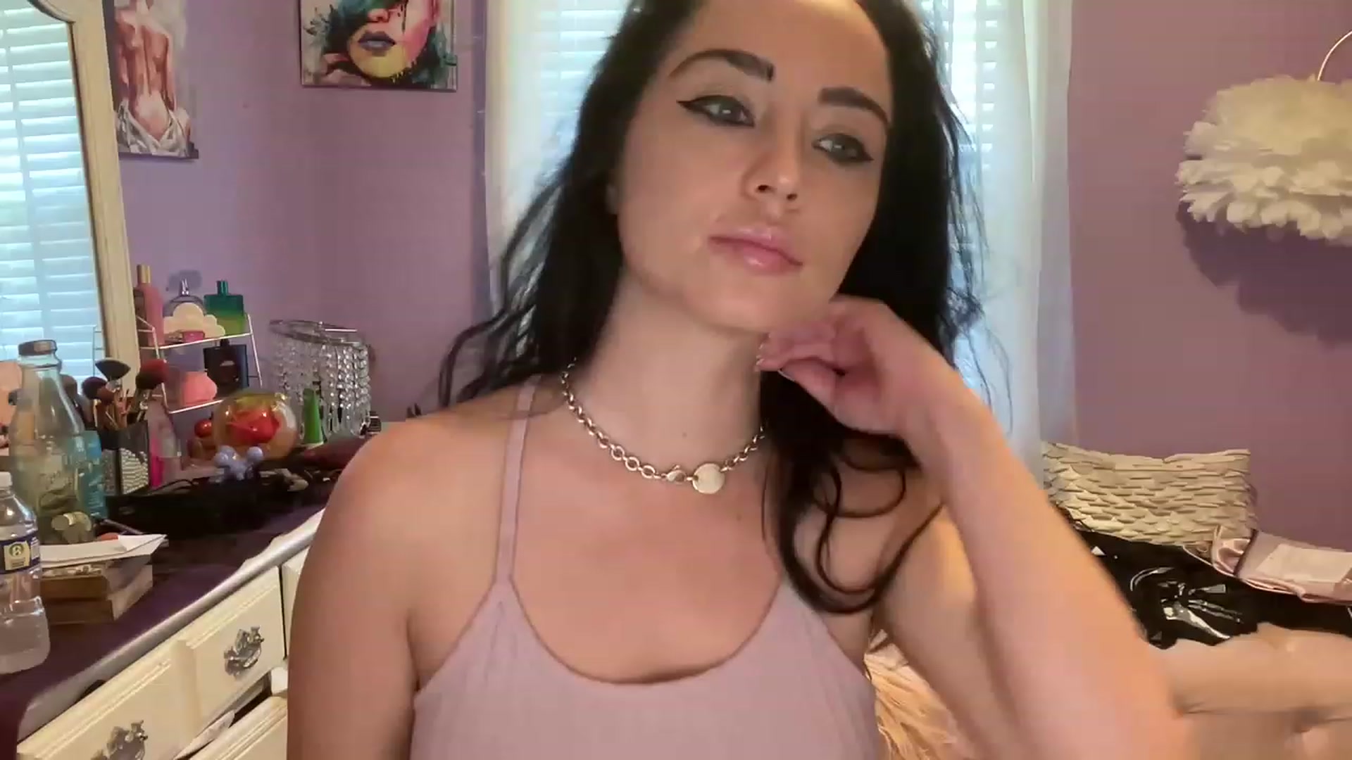 Gallery image thumbnail from Angel_baby124's myfreecams stream on, 08/17/2023, 15:18 image 1 of 20