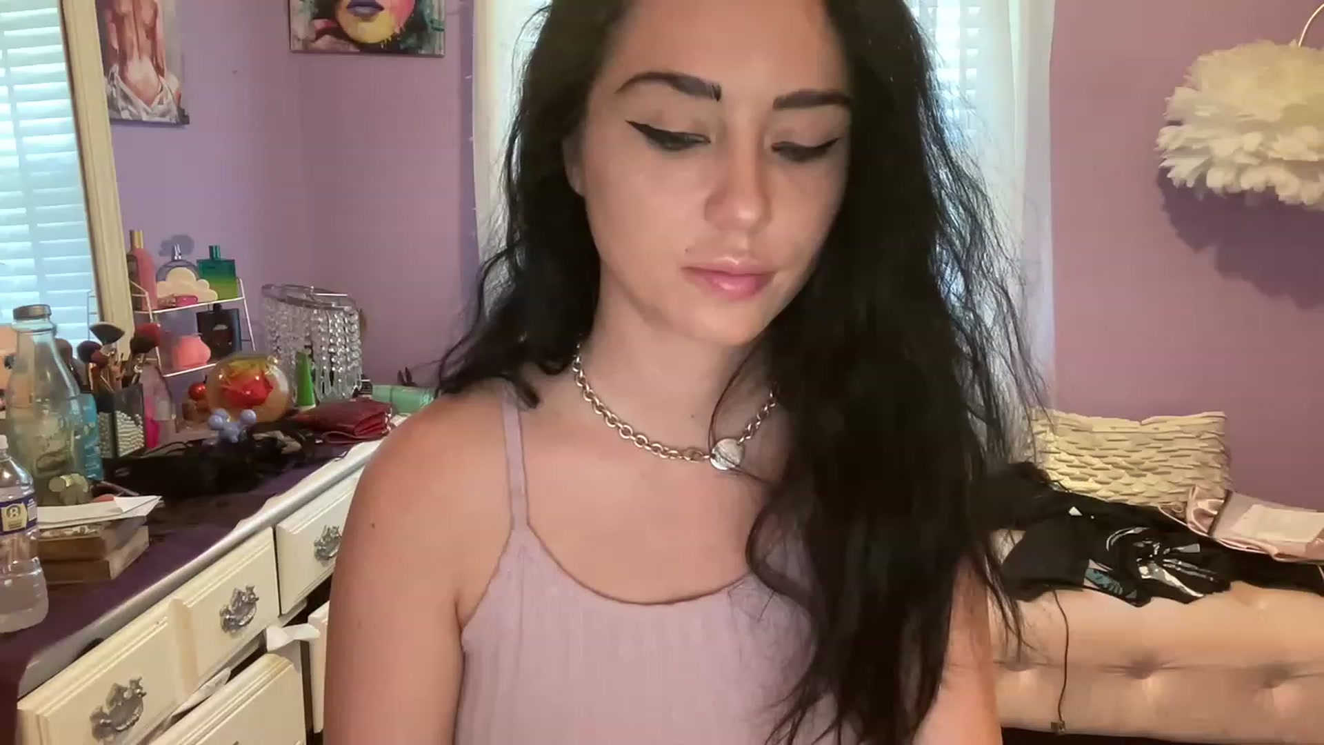Gallery image thumbnail from Angel_baby124's myfreecams stream on, 08/17/2023, 15:18 image 4 of 20