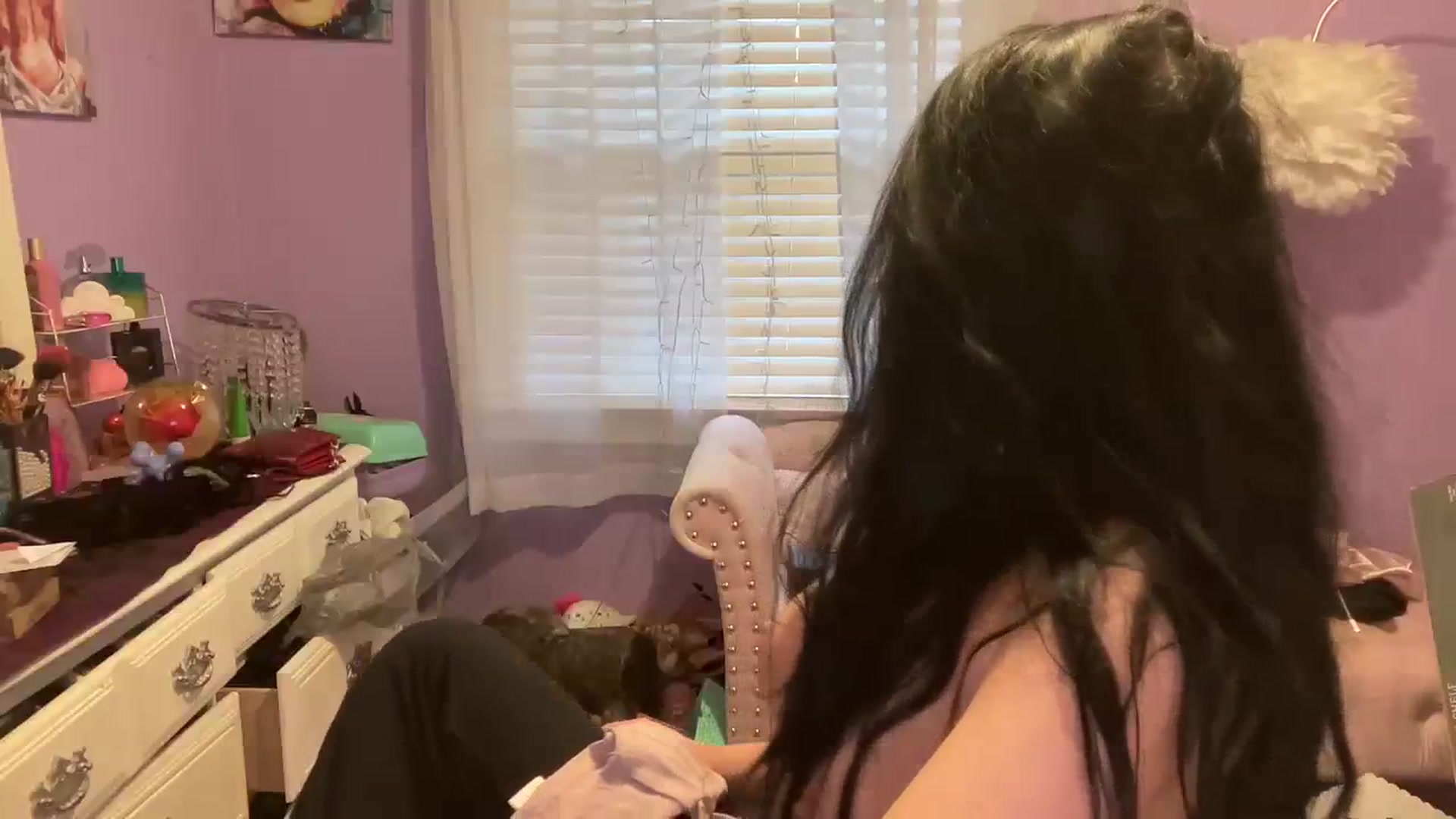 Gallery image thumbnail from Angel_baby124's myfreecams stream on, 08/17/2023, 23:45 image 3 of 20