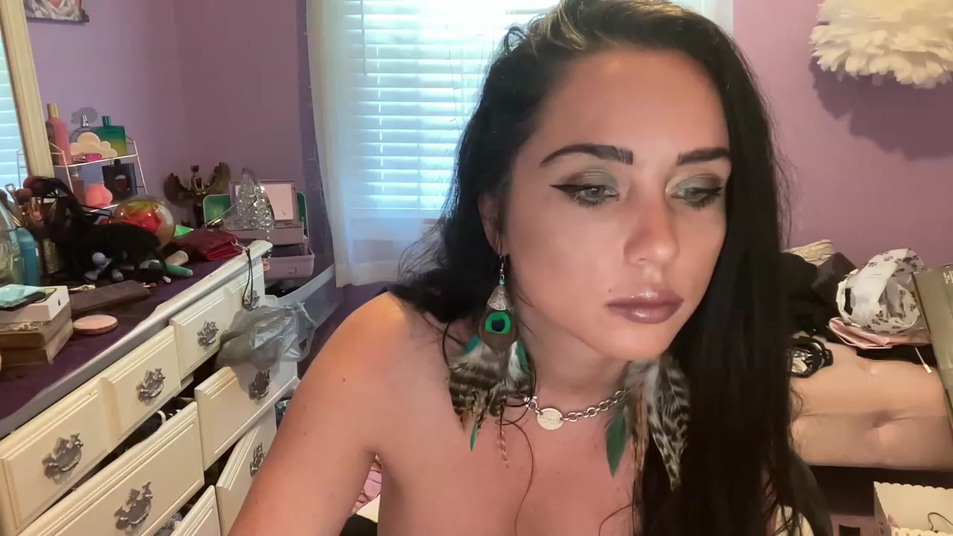 Gallery image thumbnail from Angel_baby124's myfreecams stream on, 08/19/2023, 17:29 image 15 of 20