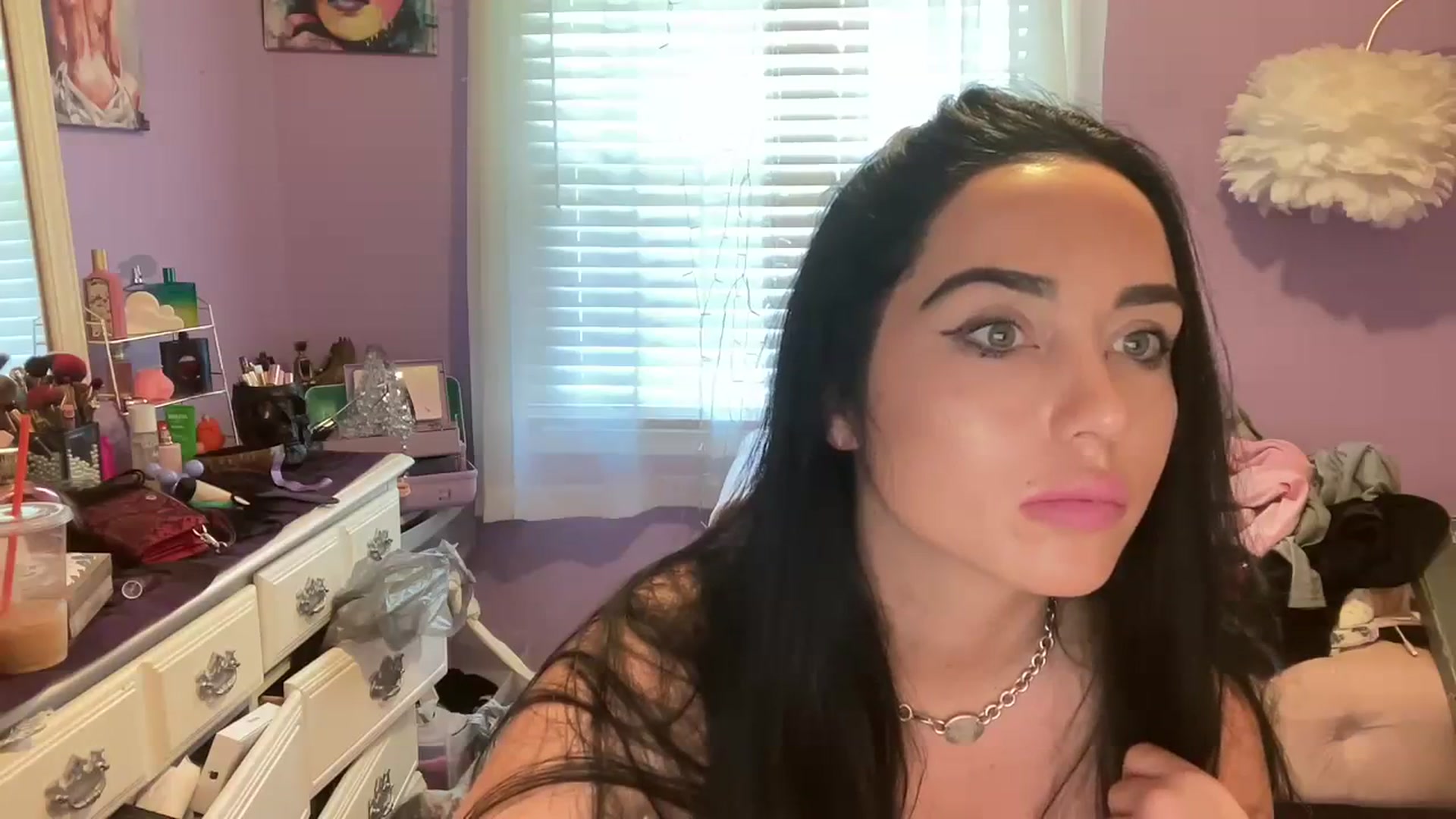 Gallery image thumbnail from Angel_baby124's myfreecams stream on, 08/24/2023, 17:42 image 4 of 20