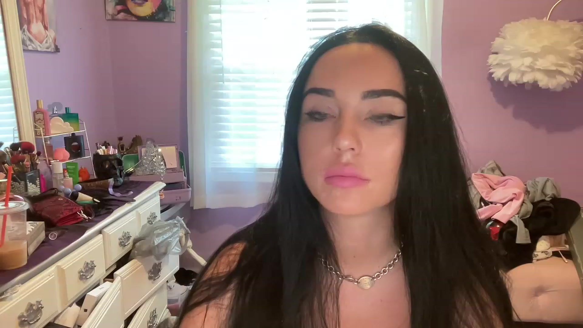 Gallery image thumbnail from Angel_baby124's myfreecams stream on, 08/24/2023, 17:42 image 11 of 20