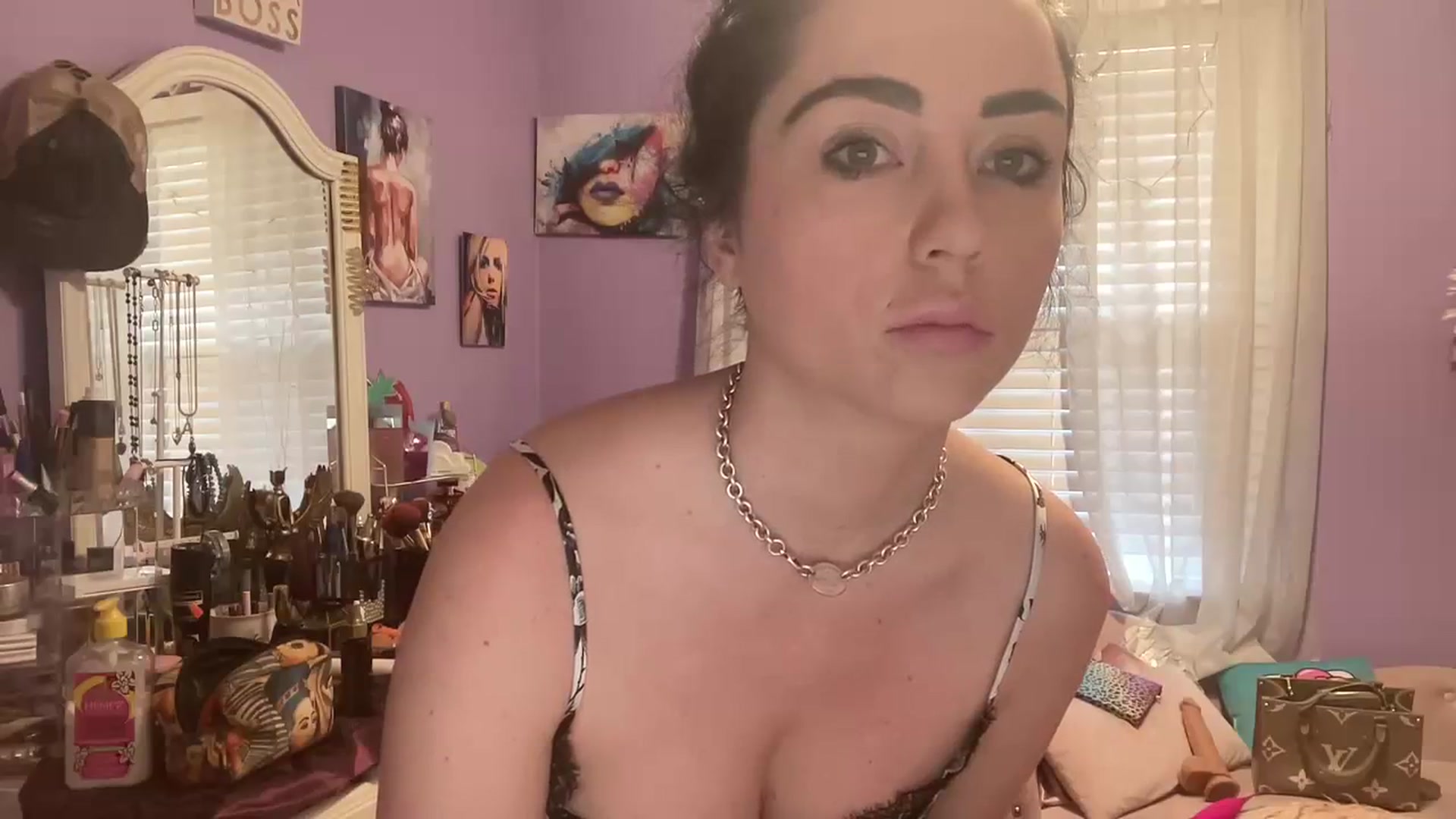 Gallery image thumbnail from Angel_baby124's myfreecams stream on, 11/21/2023, 14:37 image 12 of 20