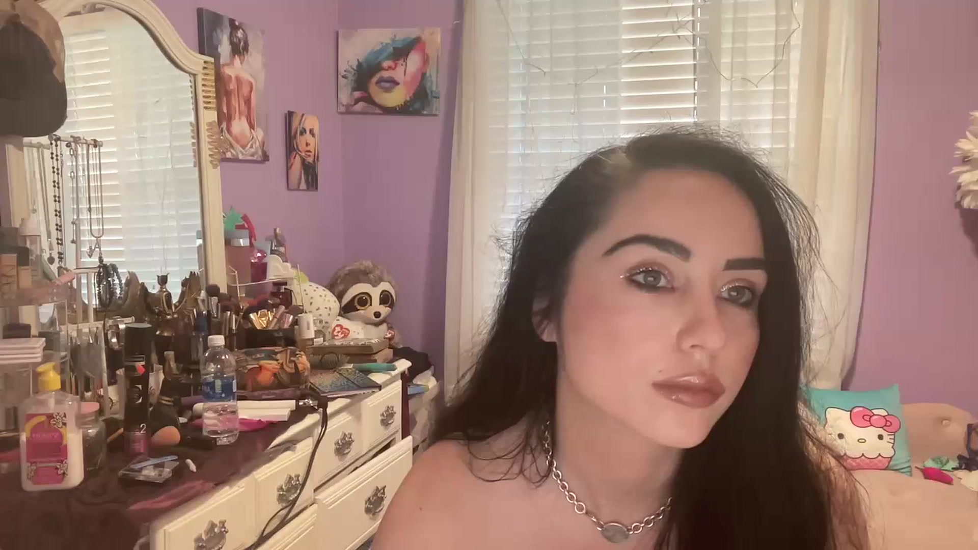 Gallery image thumbnail from Angel_baby124's myfreecams stream on, 11/22/2023, 17:52 image 16 of 20