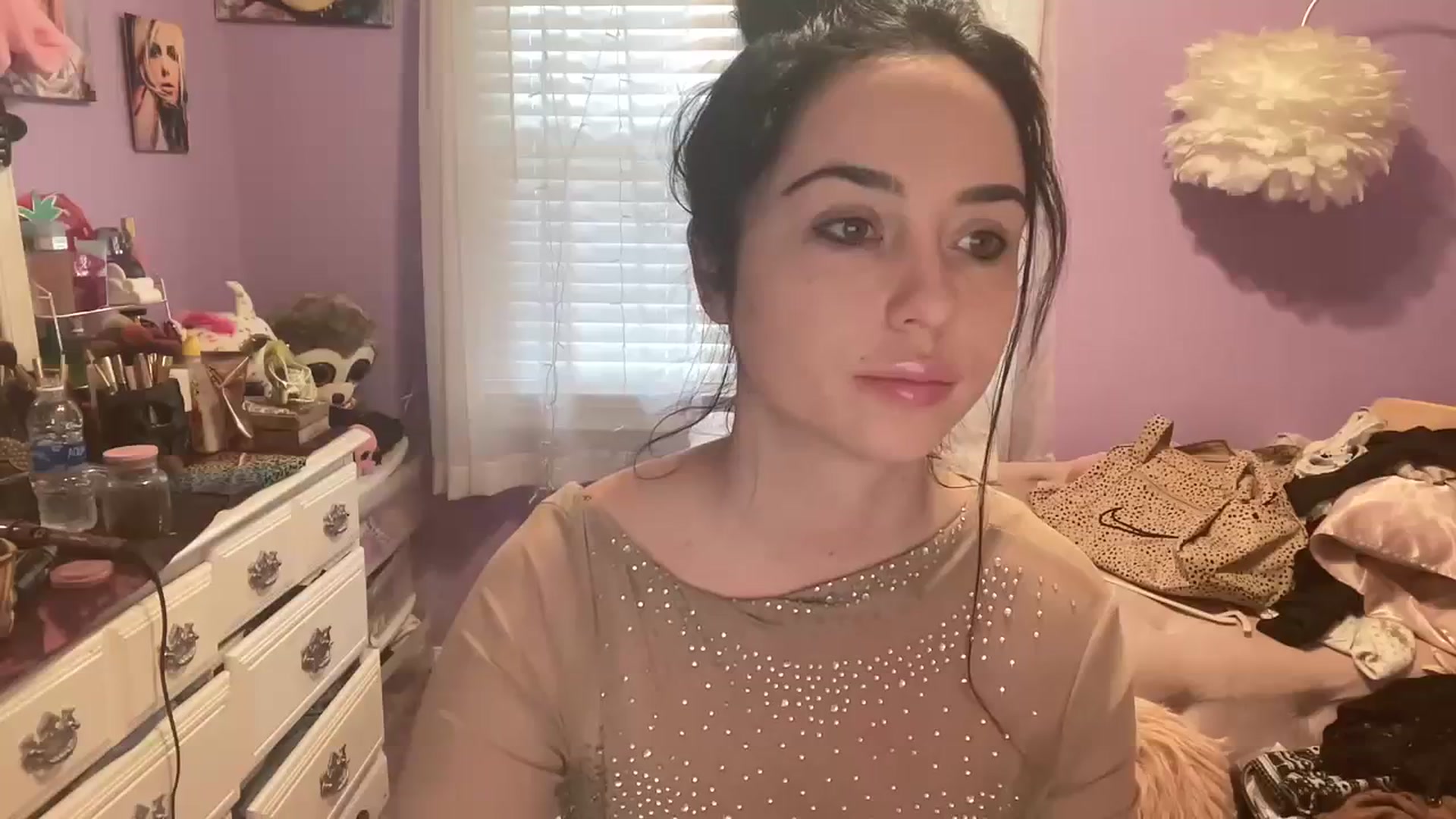 Gallery image thumbnail from Angel_baby124's myfreecams stream on, 12/22/2023, 15:32 image 11 of 20