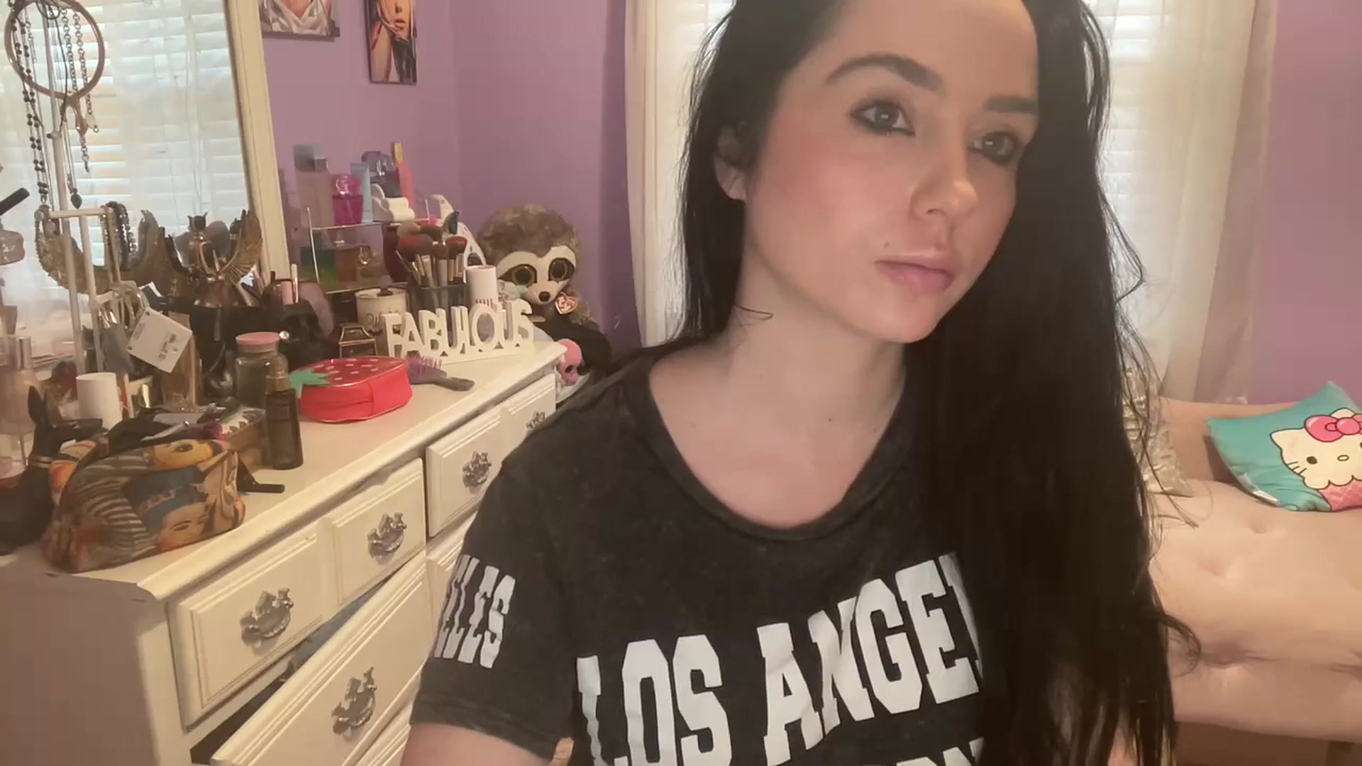 Gallery image thumbnail from Angel_baby124's myfreecams stream on, 01/09/2024, 18:10 image 13 of 20
