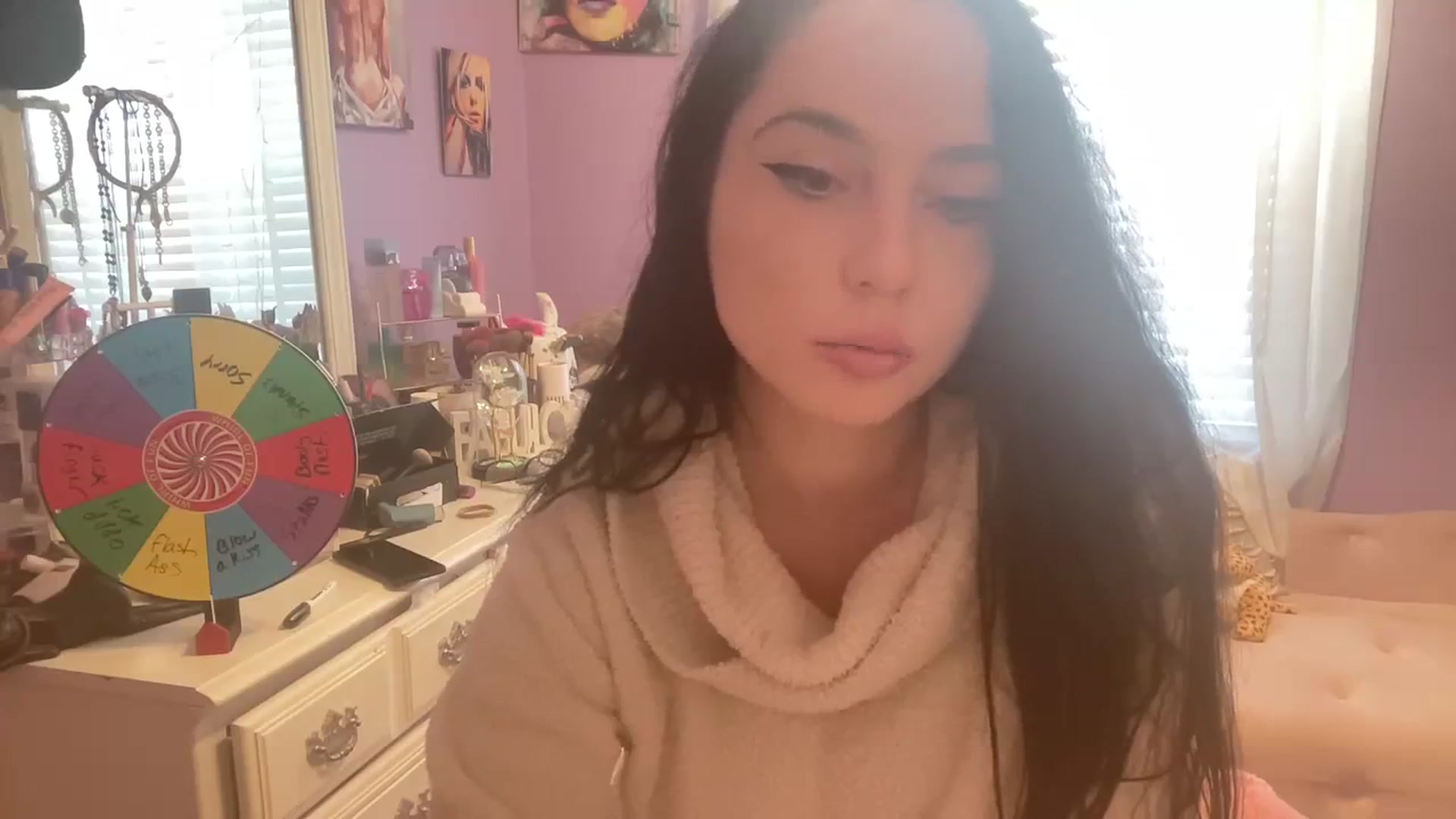 Gallery image thumbnail from Angel_baby124's myfreecams stream on, 01/17/2024, 14:57 image 13 of 20