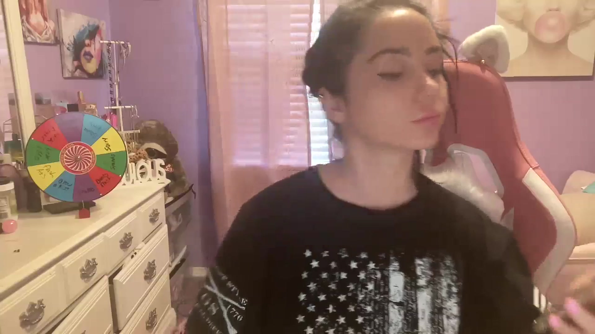 Gallery image thumbnail from Angel_baby124's myfreecams stream on, 03/12/2024, 15:49 image 2 of 20