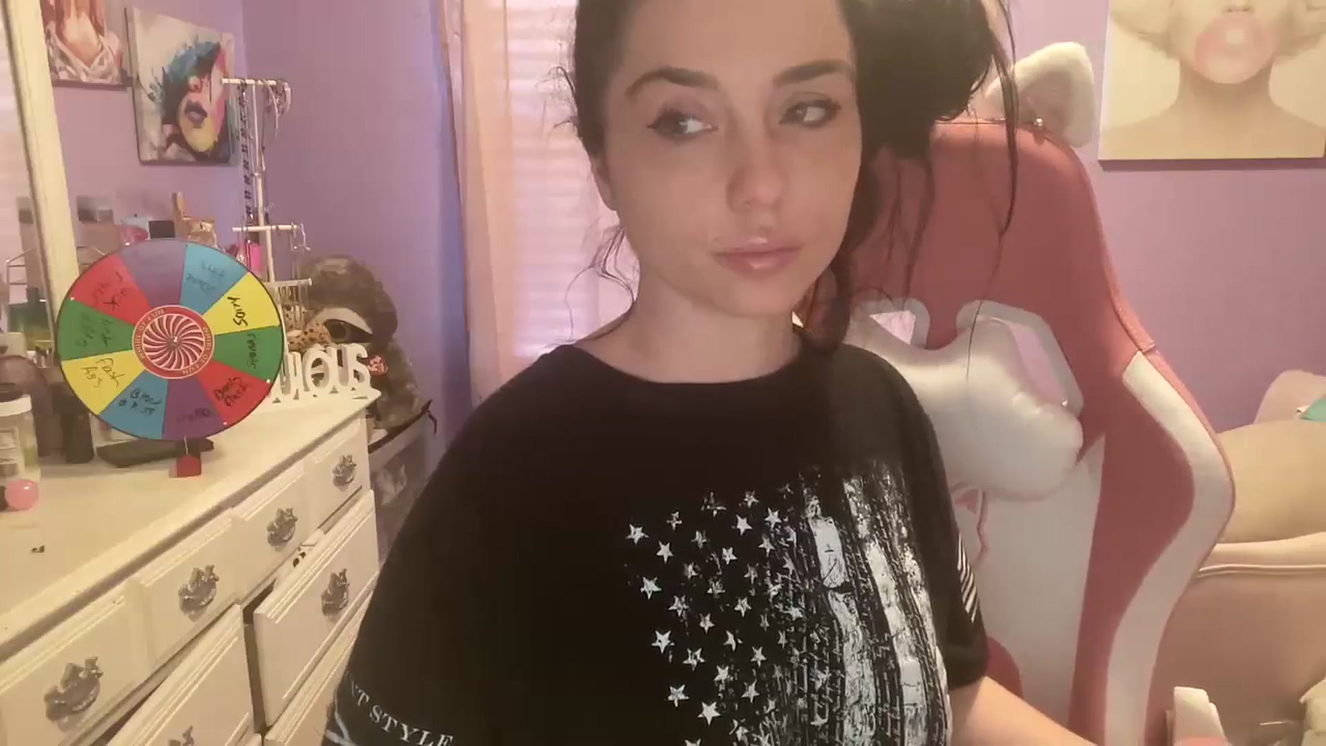 Gallery image thumbnail from Angel_baby124's myfreecams stream on, 03/12/2024, 15:49 image 5 of 20