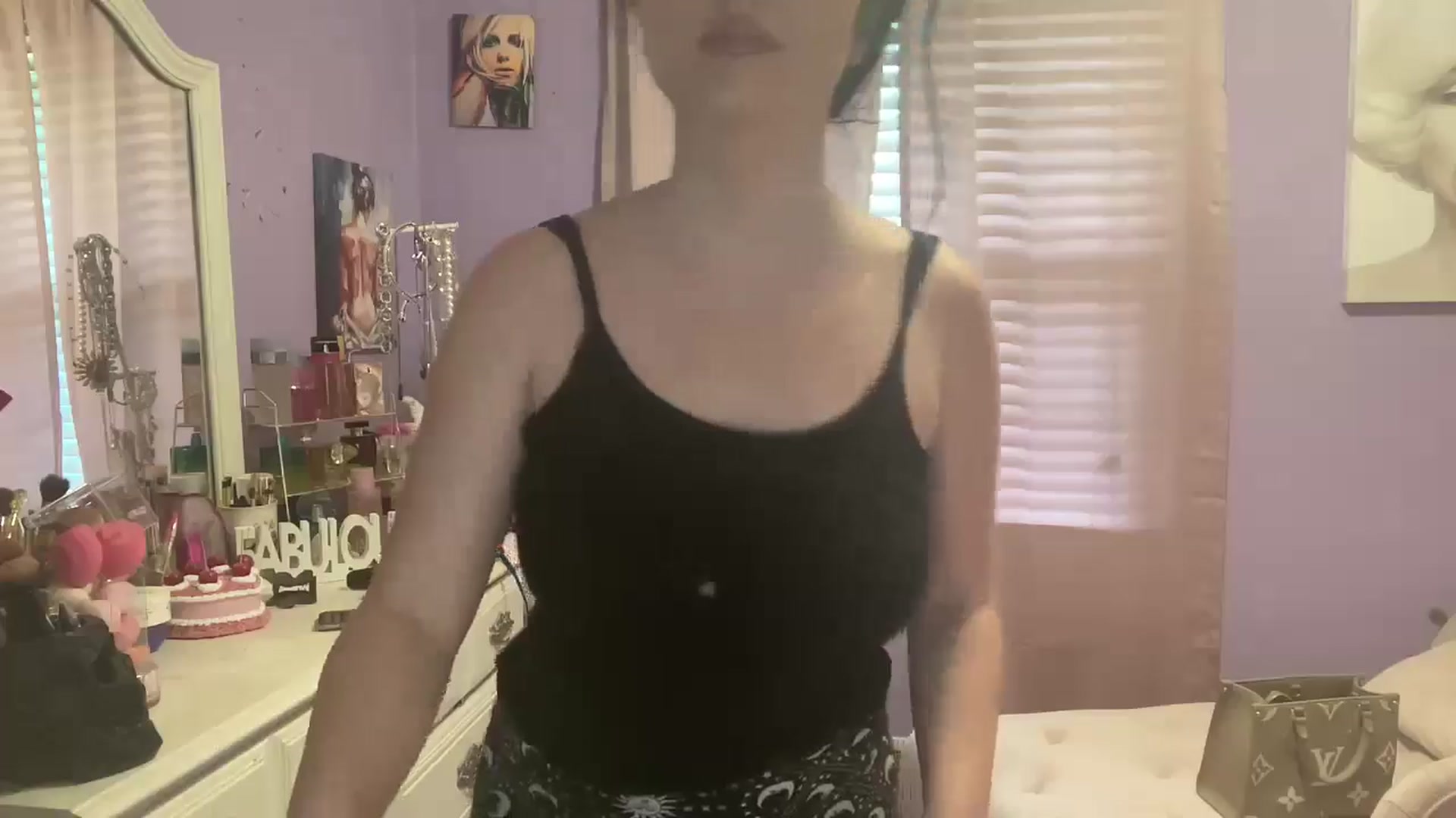 Gallery image thumbnail from Angel_baby124's myfreecams stream on, 06/10/2024, 14:33 image 13 of 20