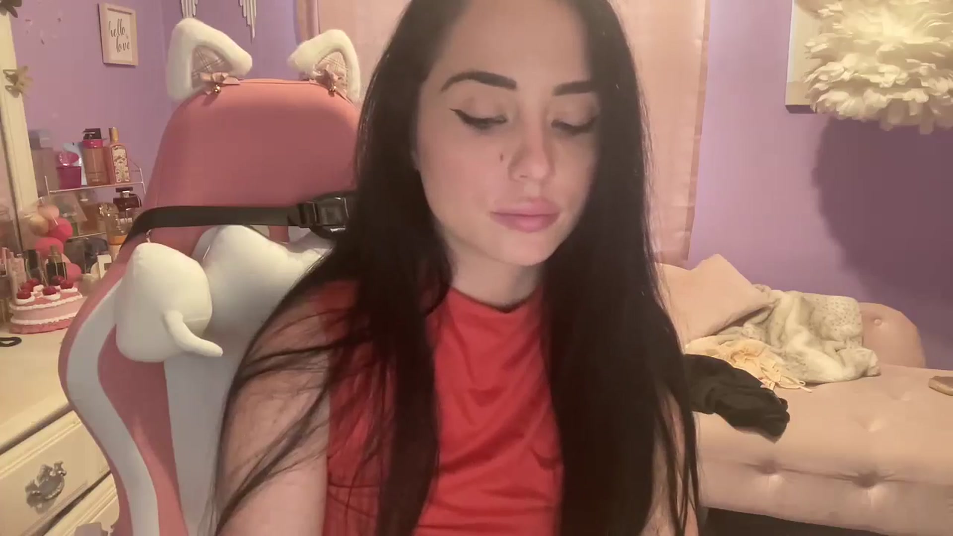 Gallery image thumbnail from Angel_baby124's myfreecams stream on, 07/09/2024, 19:30 image 19 of 20