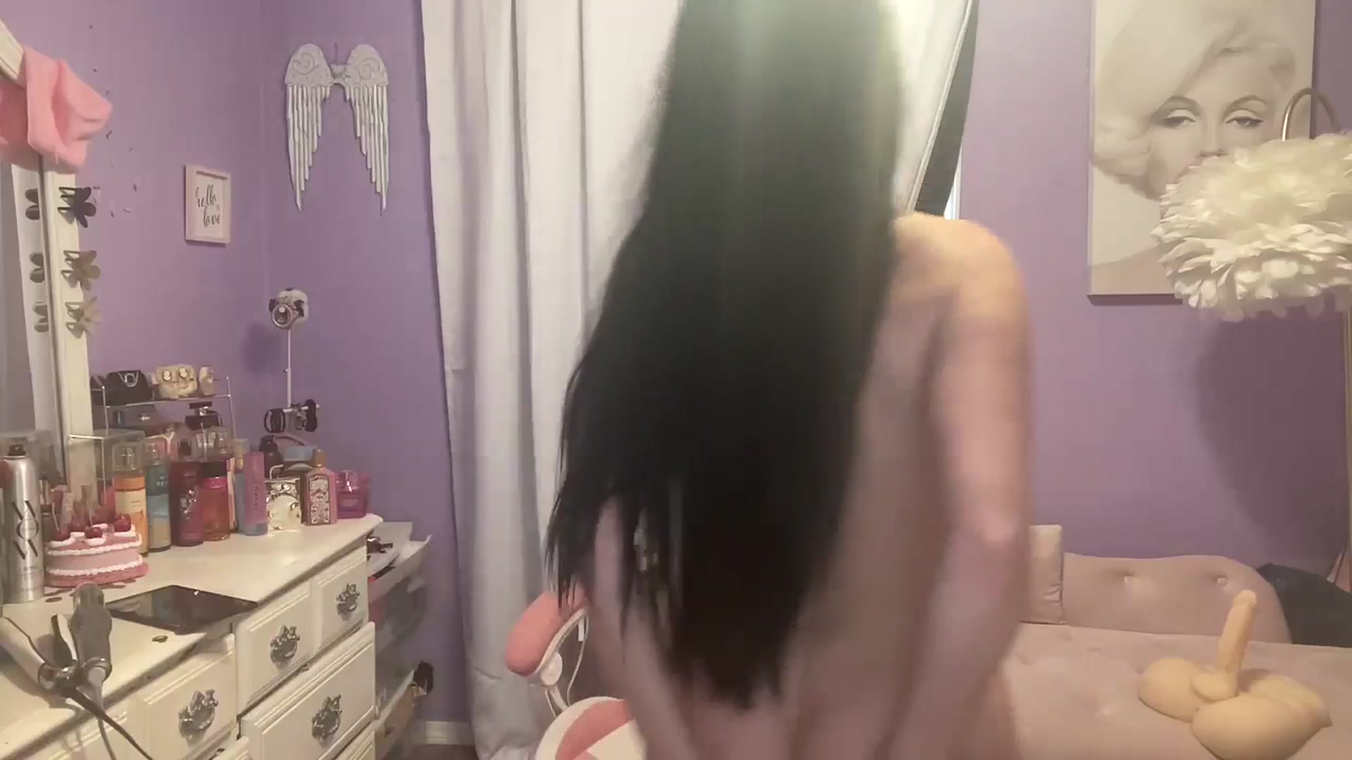 Gallery image thumbnail from Angel_baby124's myfreecams stream on, 09/01/2024, 15:06 image 18 of 20