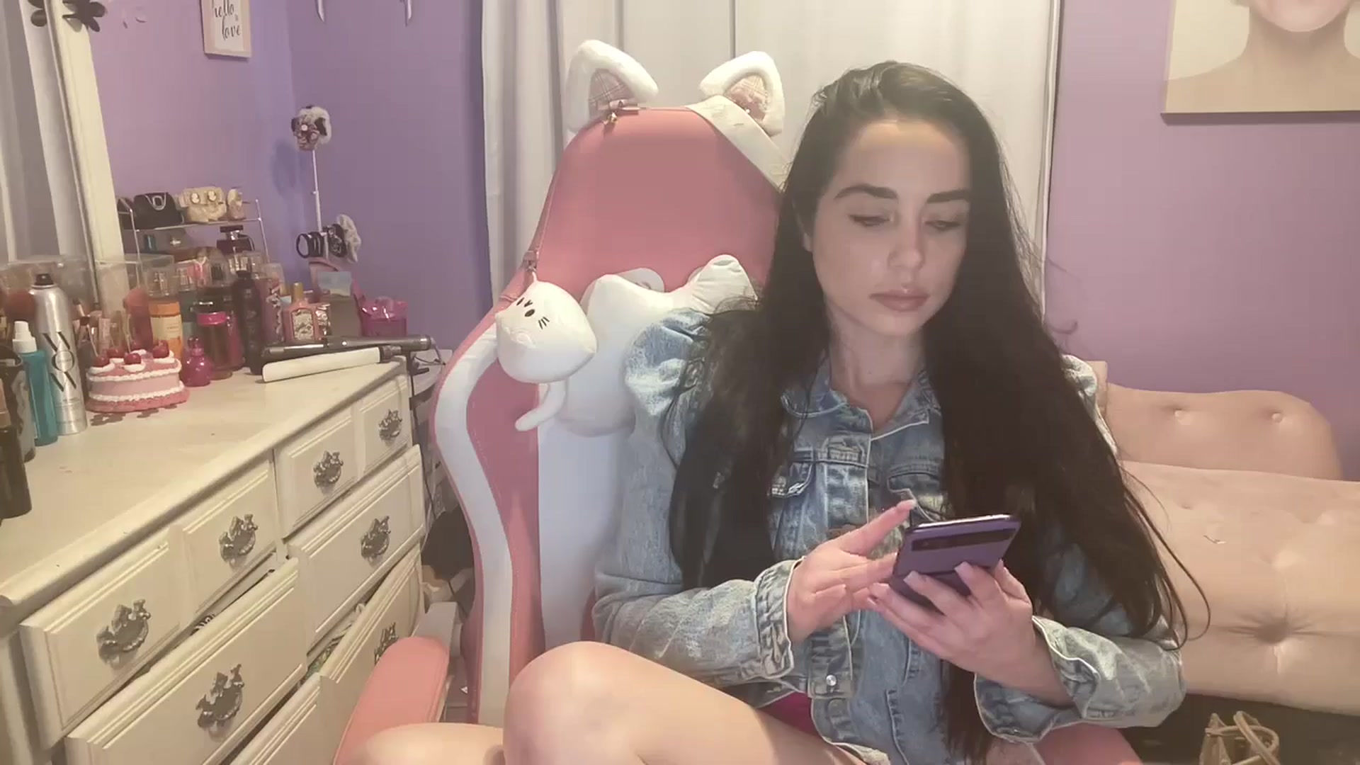 Gallery image thumbnail from Angel_baby124's myfreecams stream on, 09/08/2024, 16:59 image 14 of 20