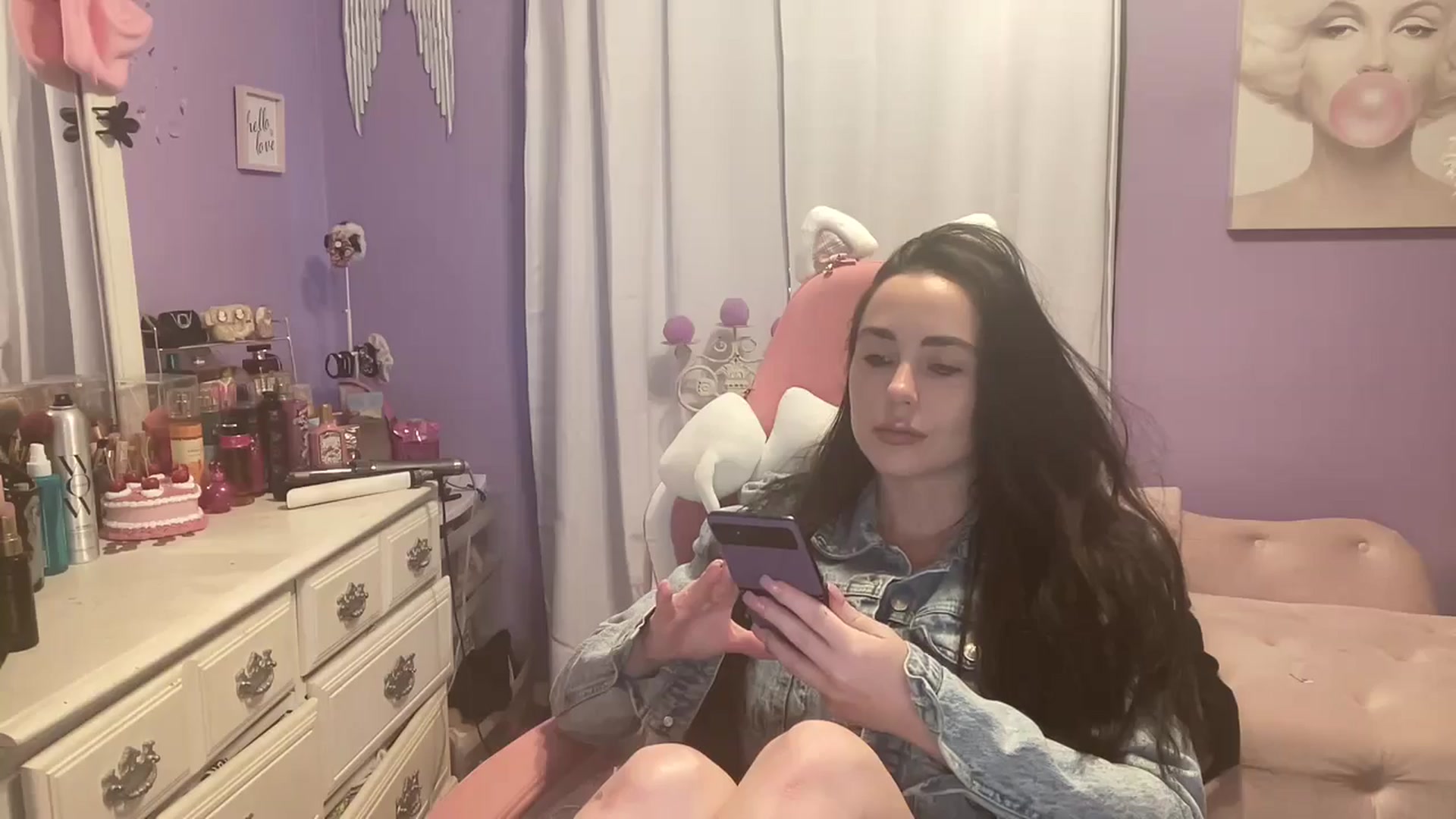 Gallery image thumbnail from Angel_baby124's myfreecams stream on, 09/08/2024, 16:59 image 2 of 20