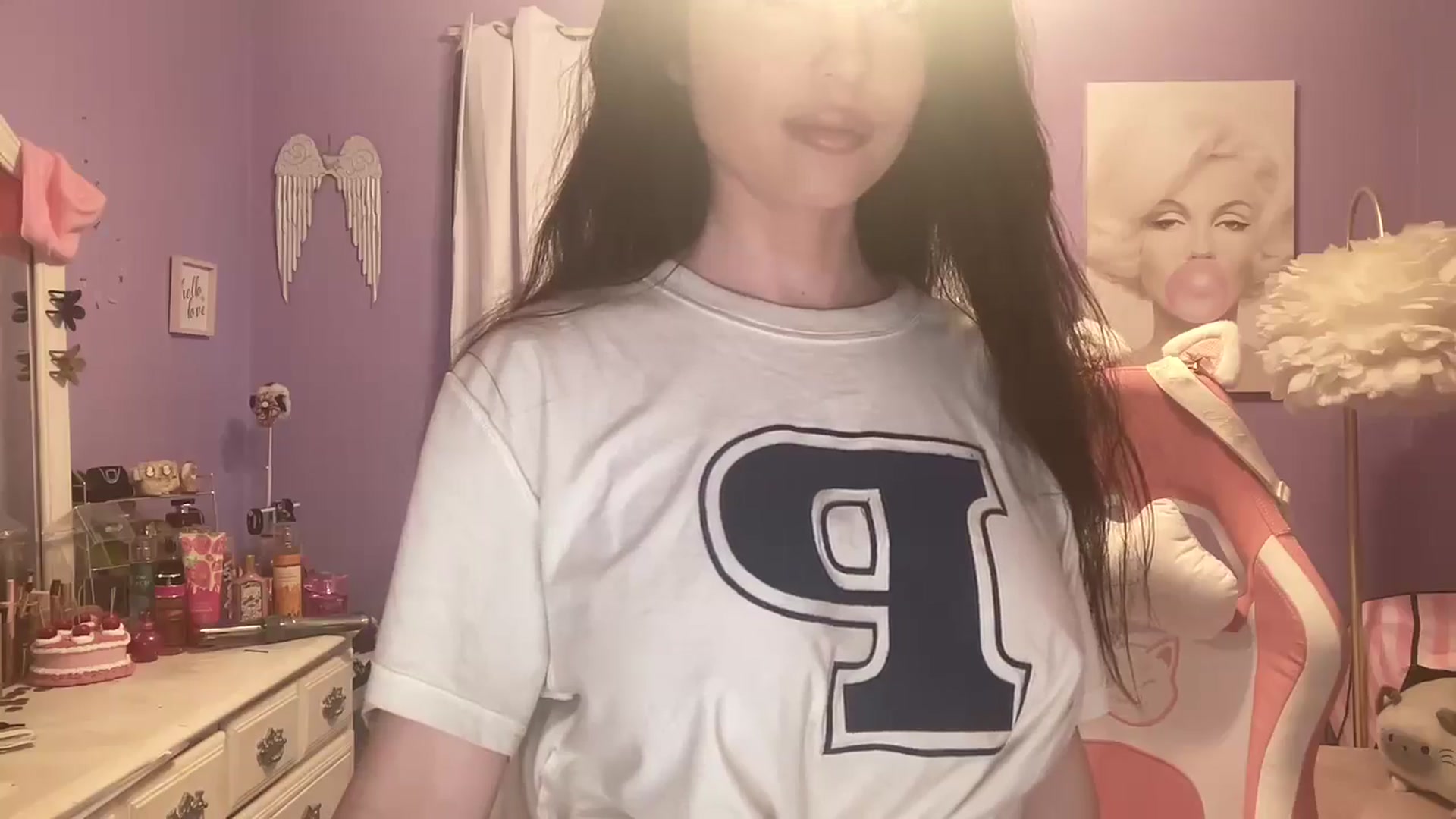 Gallery image thumbnail from Angel_baby124's myfreecams stream on, 09/21/2024, 18:13 image 8 of 20
