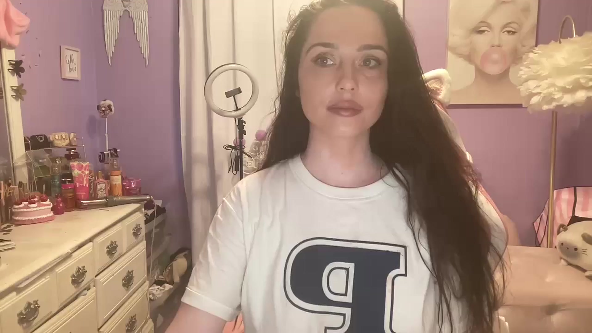 Gallery image thumbnail from Angel_baby124's myfreecams stream on, 09/21/2024, 18:13 image 1 of 20
