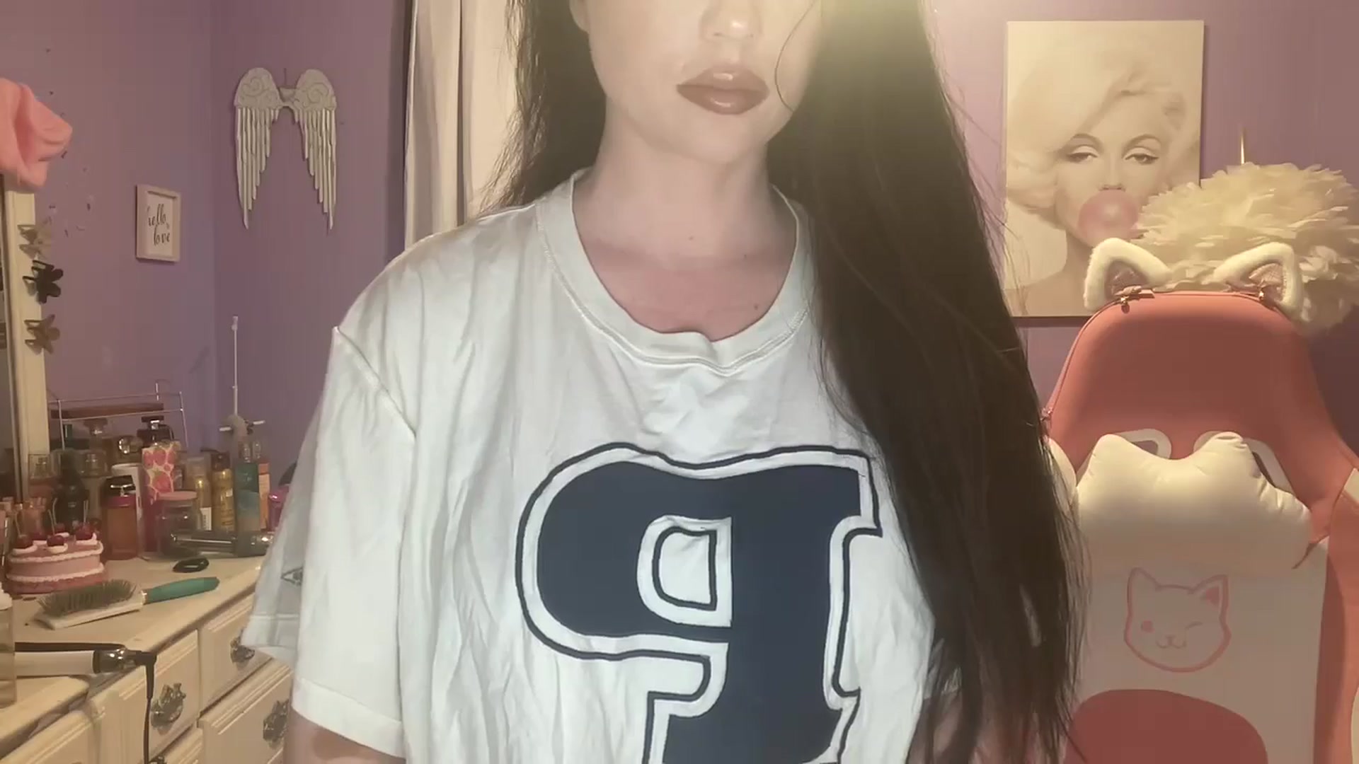 Gallery image thumbnail from Angel_baby124's myfreecams stream on, 10/25/2024, 18:39 image 2 of 20