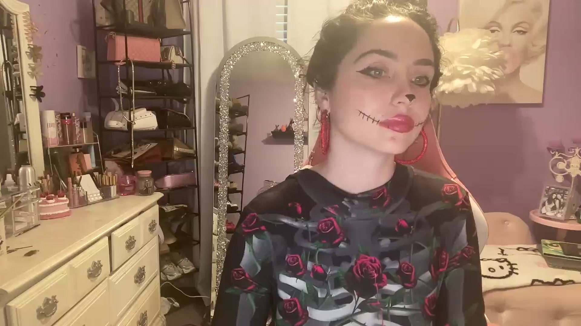 Gallery image thumbnail from Angel_baby124's myfreecams stream on, 10/31/2024, 20:11 image 5 of 20