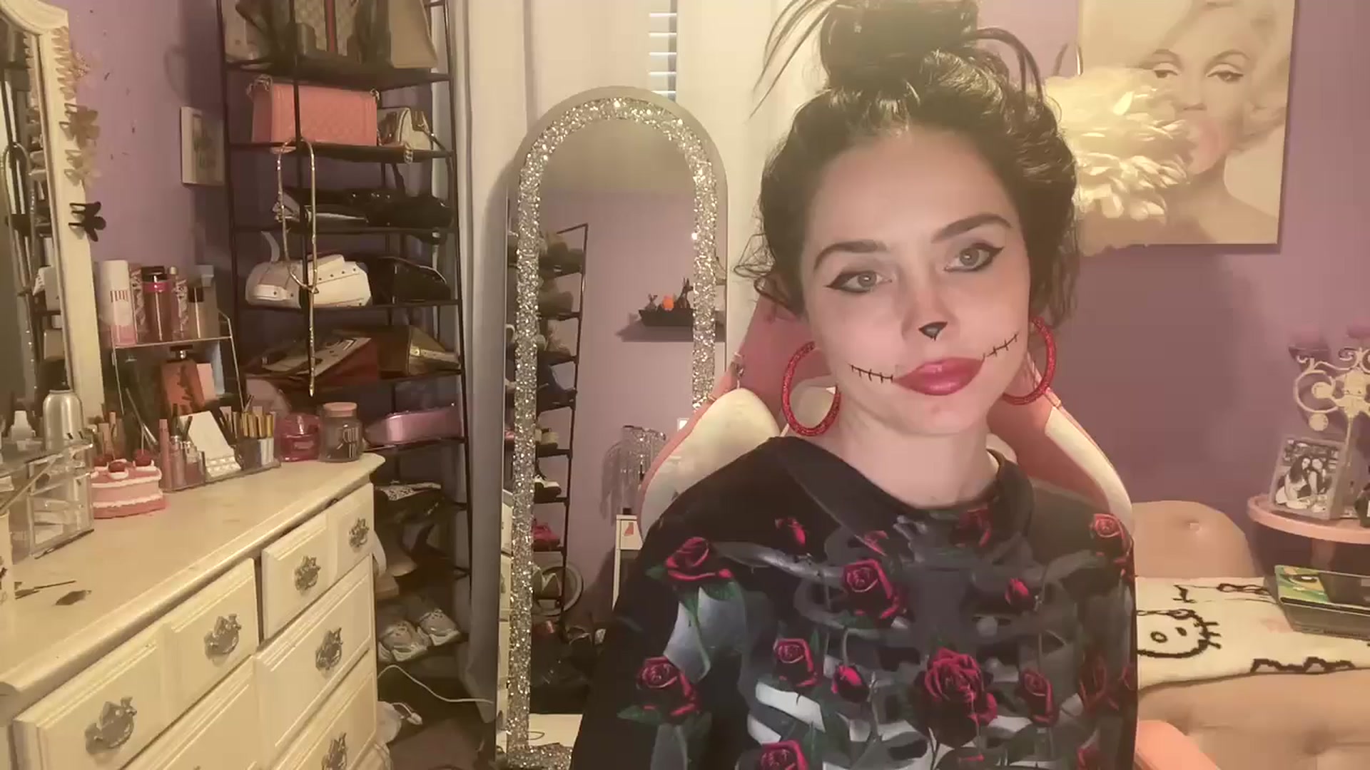 Gallery image thumbnail from Angel_baby124's myfreecams stream on, 10/31/2024, 20:11 image 4 of 20