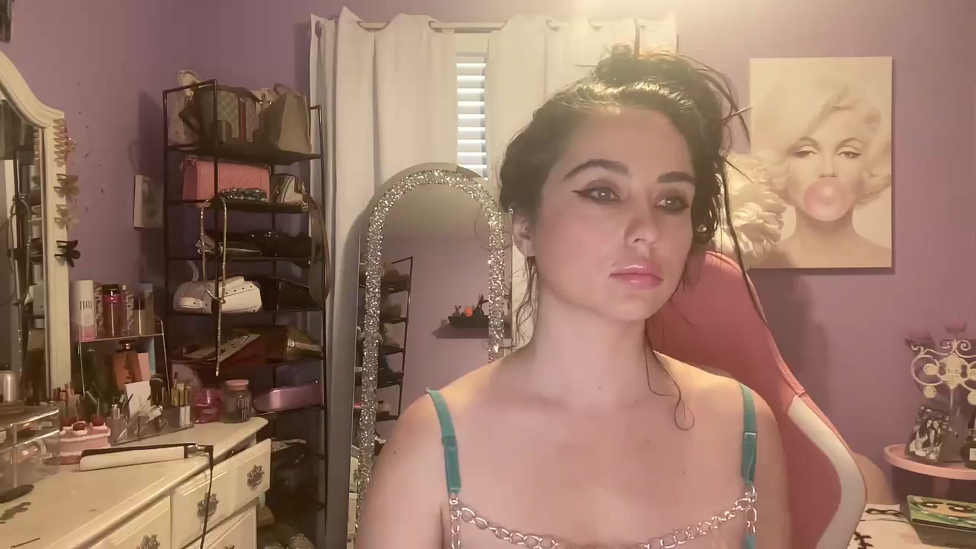 Gallery image thumbnail from Angel_baby124's myfreecams stream on, 11/04/2024, 15:59 image 20 of 20