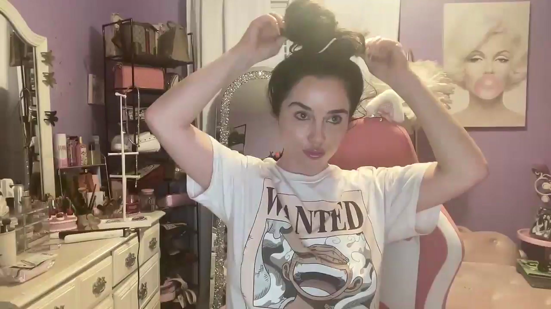 Gallery image thumbnail from Angel_baby124's myfreecams stream on, 11/26/2024, 22:02 image 14 of 20