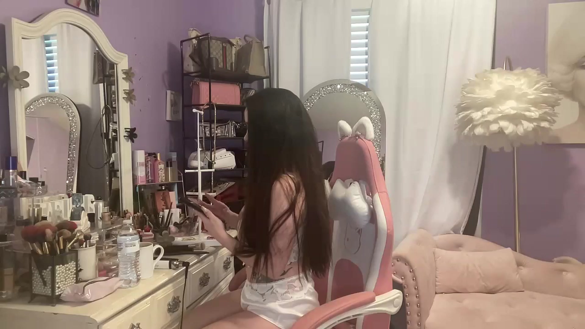 Gallery image thumbnail from Angel_baby124's myfreecams stream on, 11/27/2024, 15:02 image 15 of 20