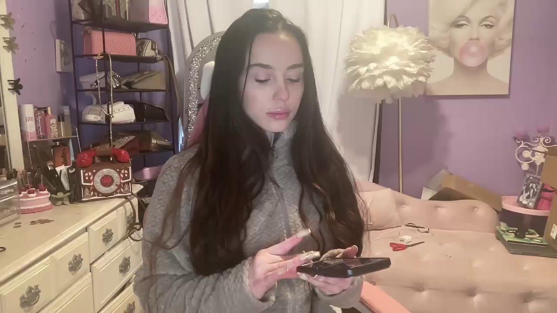Gallery image thumbnail from Angel_baby124's myfreecams stream on, 12/06/2024, 19:53 image 2 of 20